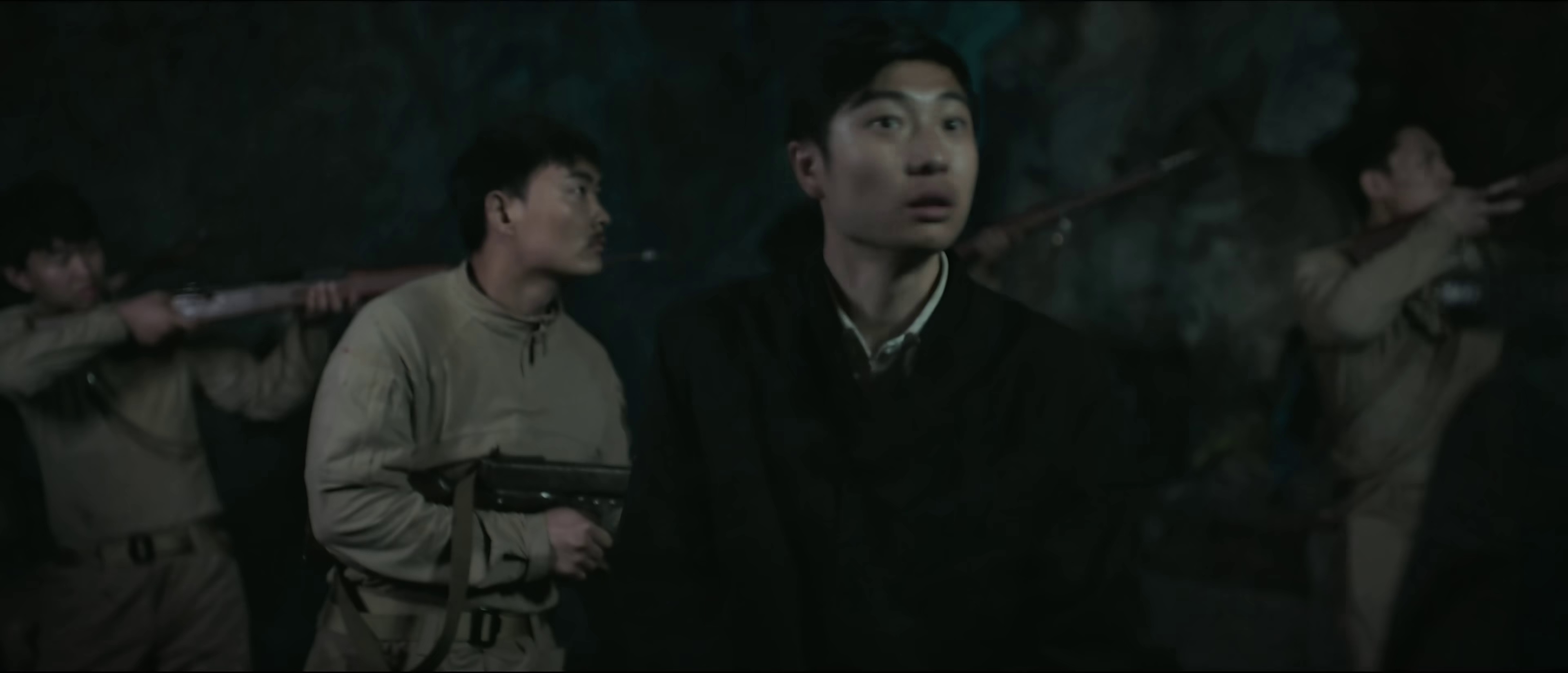 摸金玦之天星陵 [国语配音/中文字幕].Tomb.Raiders.Secrets.of.Tianxing.Tomb.2025.2160p.WEB-DL.H265.DDP2.0-QuickIO 2.22GB-6.png
