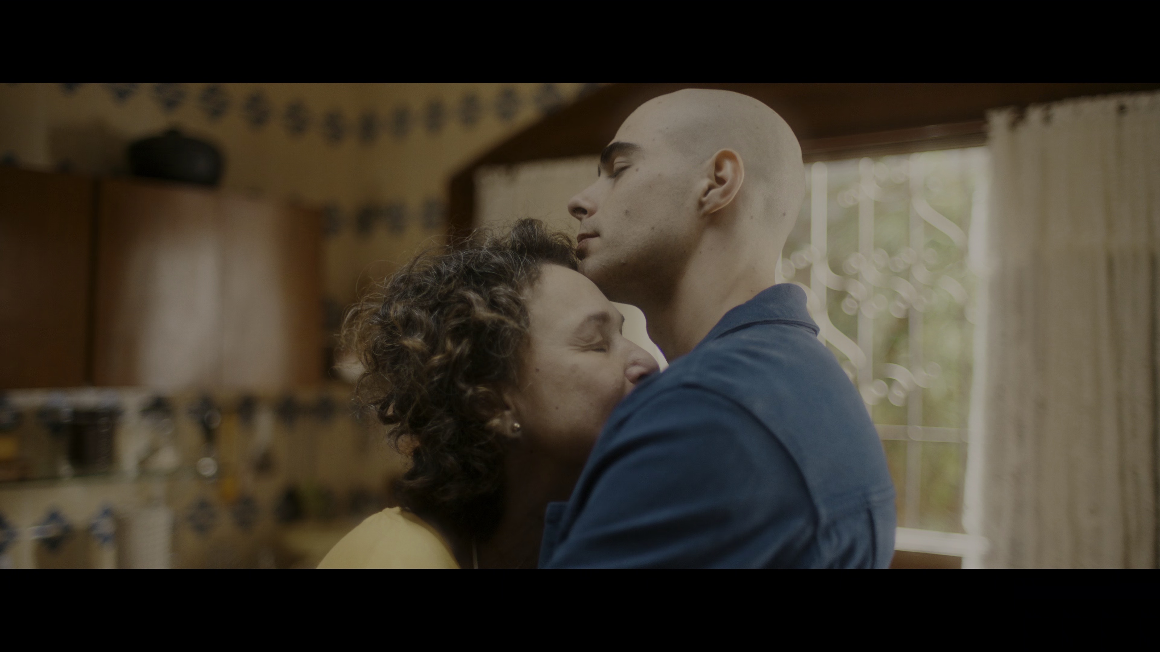 可拉米洛 [简繁英字幕].Caramelo.2025.2160p.NF.WEB-DL.DDP.5.1.Atmos.HDR10.H.265-DreamHD 12.82GB-6.png