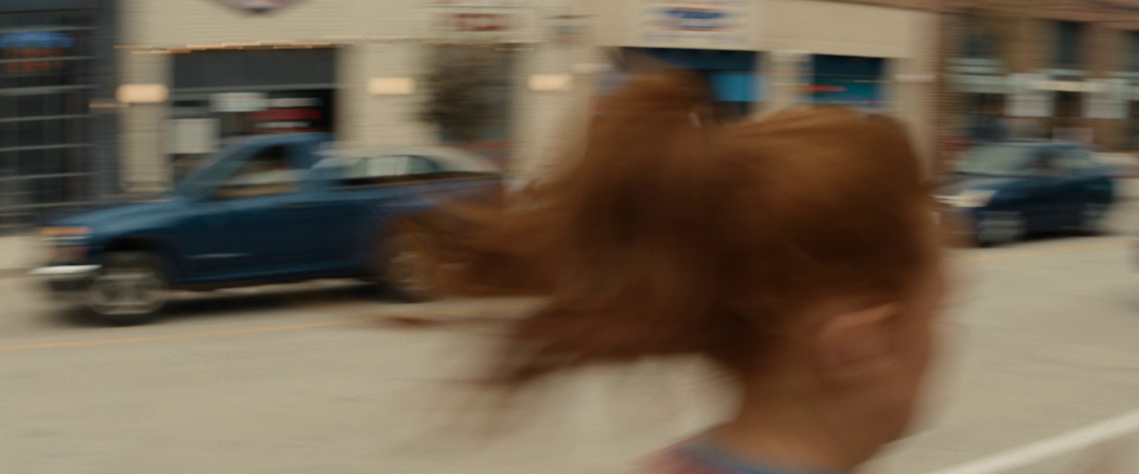 需要维护的爱 [简繁英字幕].Maintenance.Required.2025.2160p.AMZN.WEB-DL.DDP.5.1.Atmos.HDR10/.H.265-DreamHD 14.44GB-4.png