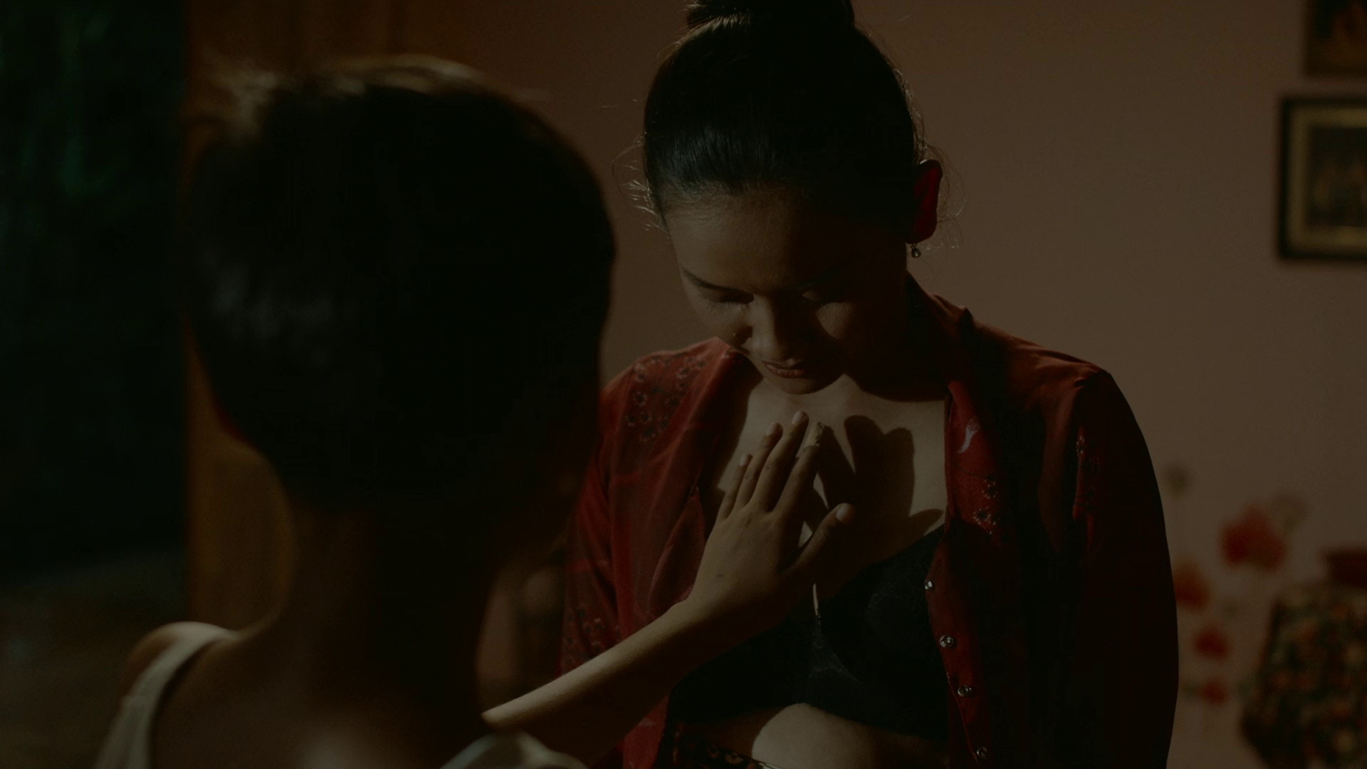 我身记忆 [无字片源].Memories.of.My.Body.2018.1080p.NF.WEB-DL.DDP.5.1.H.264-DreamHD 4.74GB-3.png