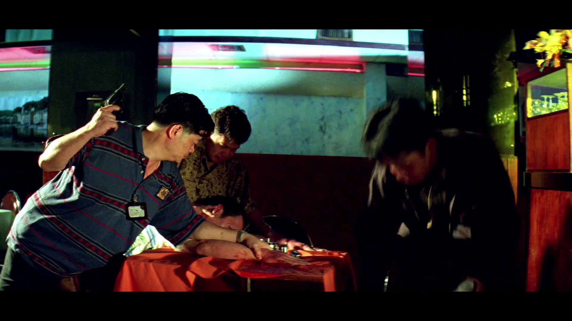 暗花 [国语音轨/简繁英字幕].The.Longest.Nite.1998.Bluray.1080p.TrueHD5.1.x265.10bit-DreamHD 6.54GB-2.png