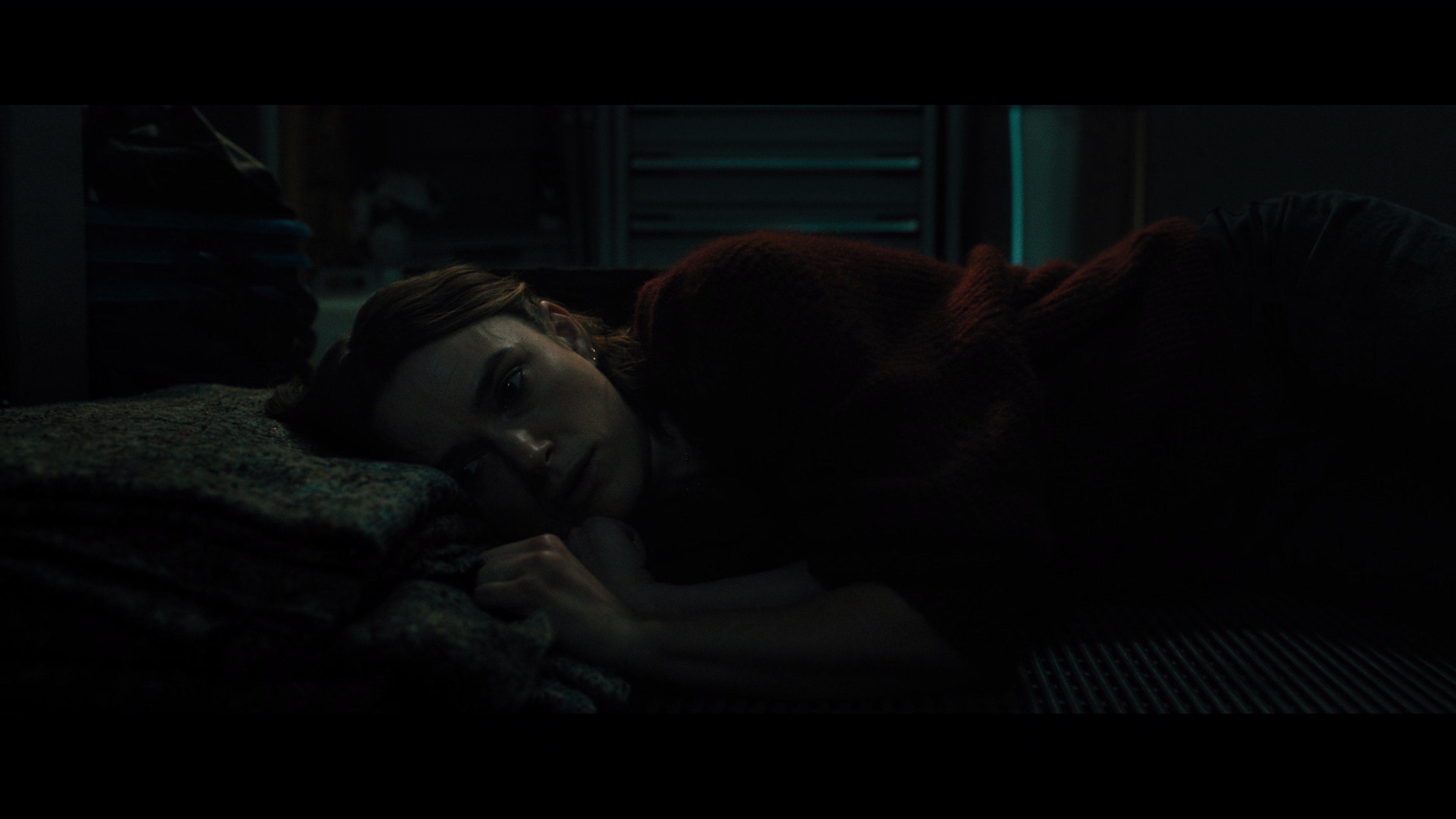 10号舱里的女人 [简繁英字幕].The.Woman.in.Cabin.10.2025.2160p.NF.WEB-DL.DDP5.1.Atmos.H.265-PandaQT 12.65GB-5.png