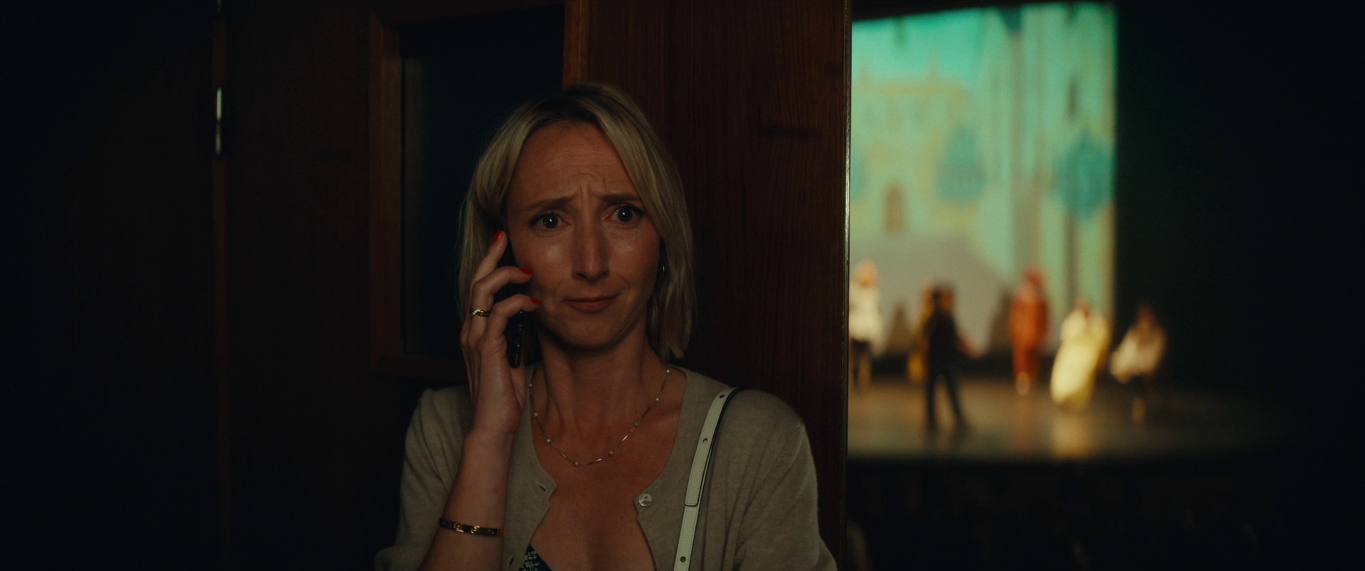 快乐赢家 [中文字幕].Lucky.Winners.2024.1080p.BluRay.x264.DTS-CTRLHD 11.12GB-7.png