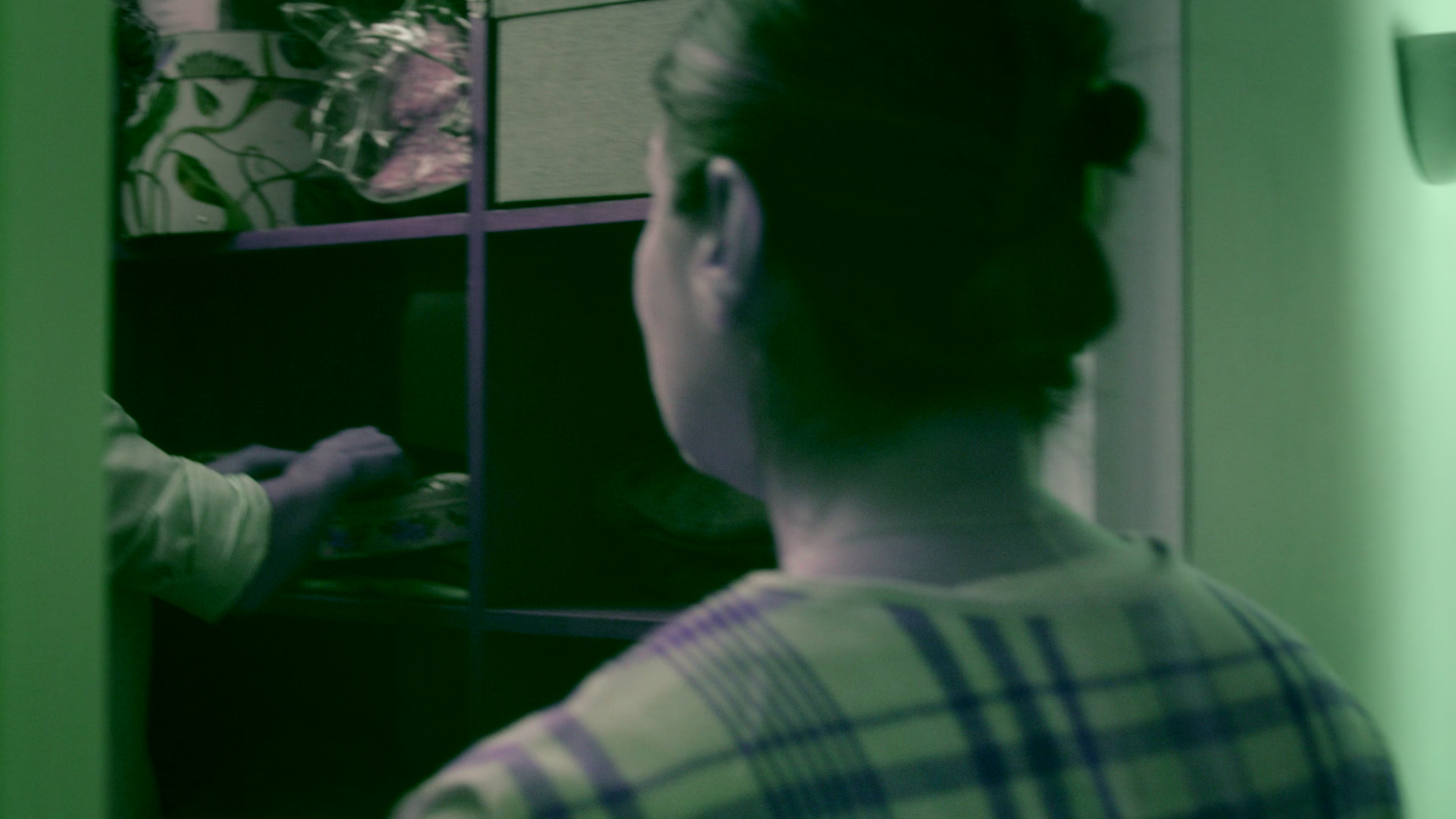 游向我心 [杜比视界版本][简繁英字幕].Swim.to.Me.2025.2160p.NF.WEB-DL.DDP.5.1.DV.H.265-DreamHD 13.48GB-4.png