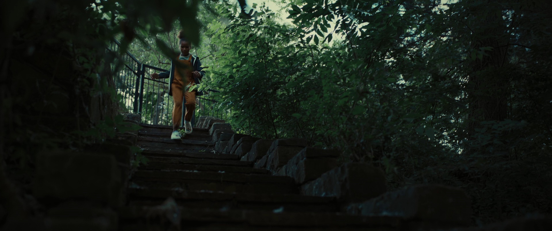 冥府使者 [中文字幕].The.Other.2025.Bluray.1080p.DTS-HDMA5.1.x264-DreamHD 8.88GB-5.png