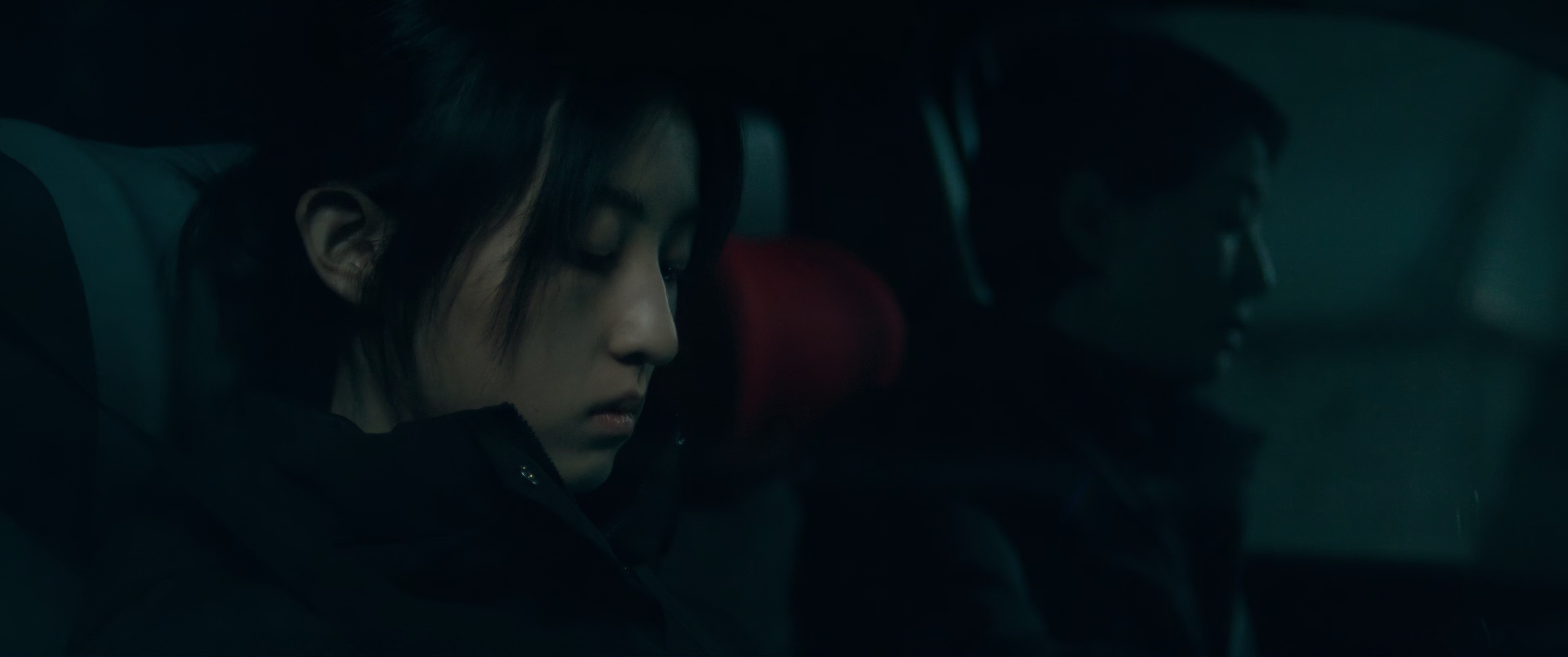 花漾少女杀人事件 [国语配音/中文字幕].Girl.On.Edge.2025.2160p.WEB-DL.H265.DTS-QuickIO 1.44GB-2.png
