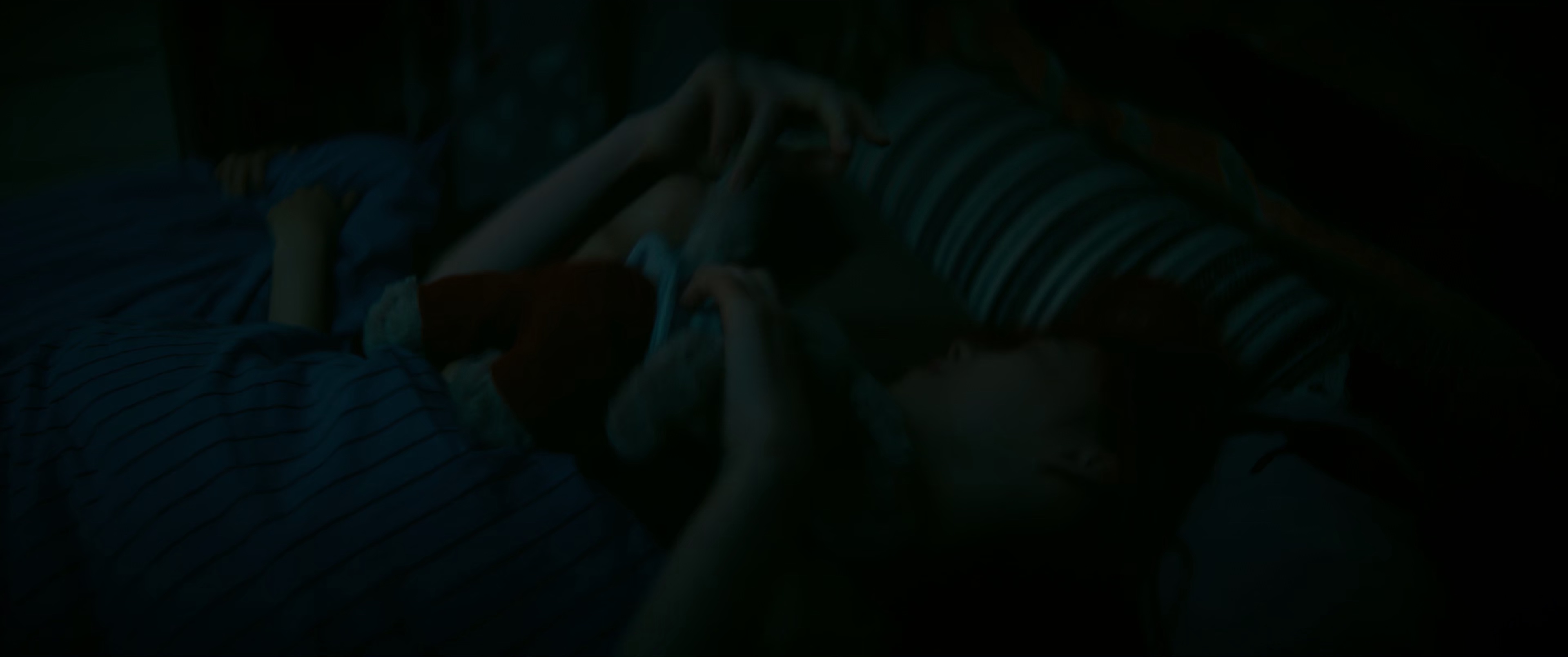 花漾少女杀人事件 [国语配音/中文字幕].Girl.On.Edge.2025.2160p.WEB-DL.H265.DTS-QuickIO 1.44GB-5.png