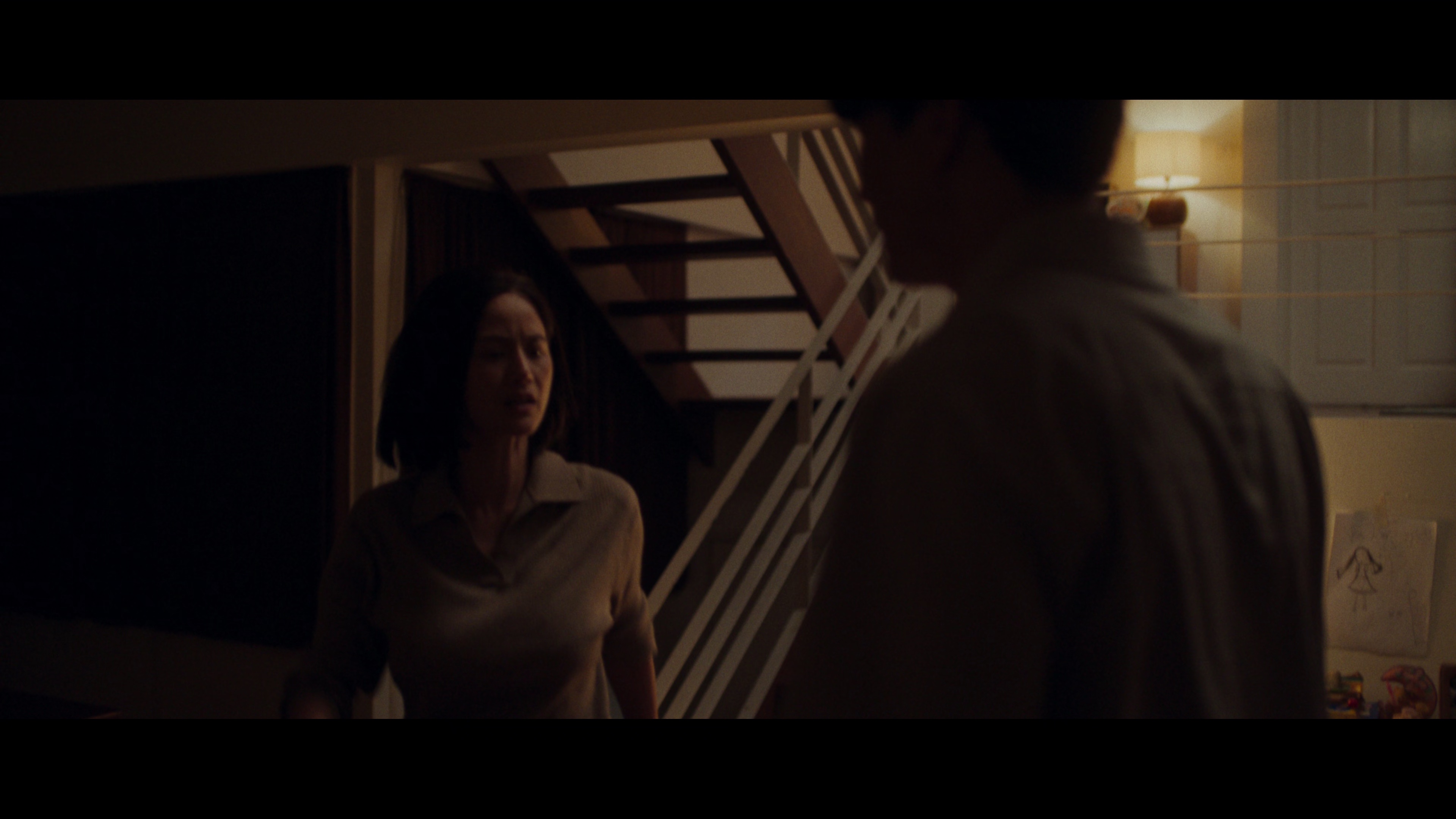 死后人人爱 [简繁英字幕].Everybody.Loves.Me.When.Im.Dead.2025.2160p.NF.WEB-DL.DDP5.1.Atmos.H.265-PandaQT 17.12GB-6.png