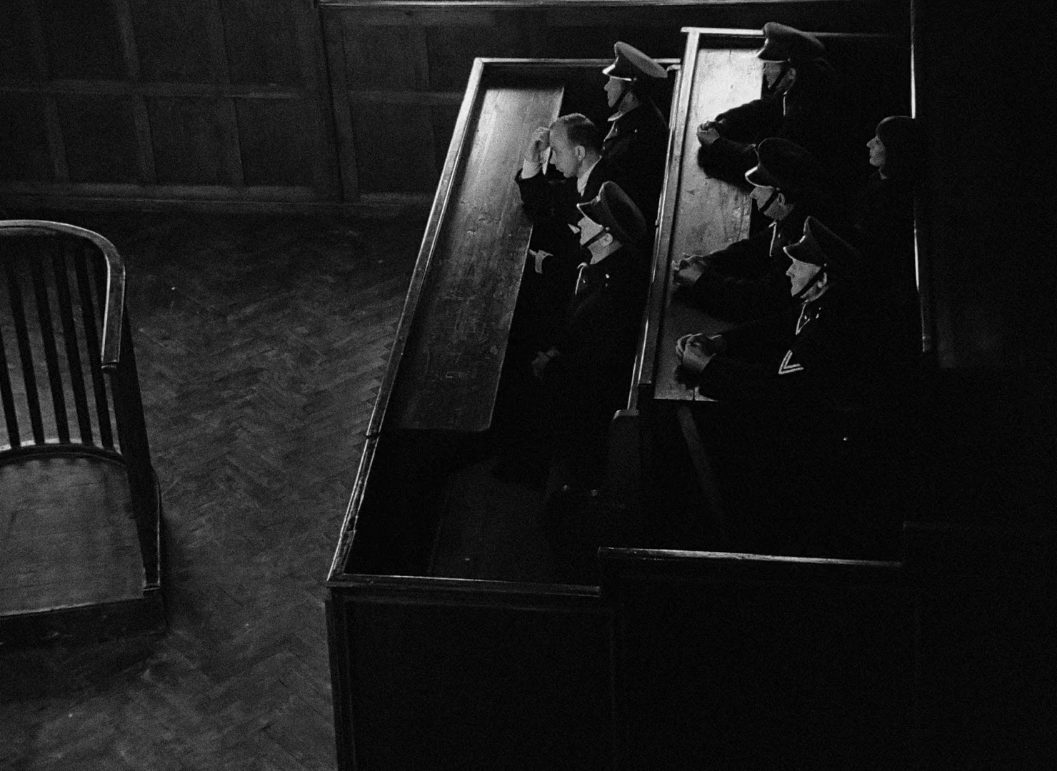 彻彻底底 [简繁英字幕].Through.And.Through.1973.1080p.BluRay.x264.FLAC.2.0-QuickIO 8.53GB-7.png