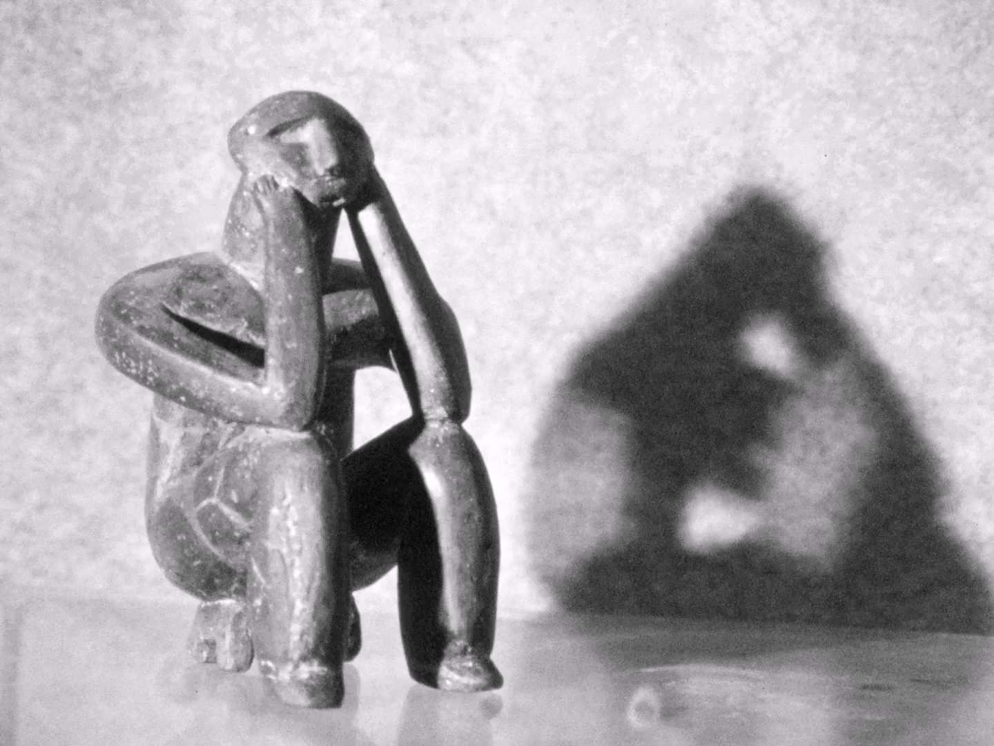 大写的印刷体 [英文字幕].Uppercase.Print.2020.1080p.AMZN.WEB-DL.DDP2.0.H.264-TEPES 7.19GB-7.jpg