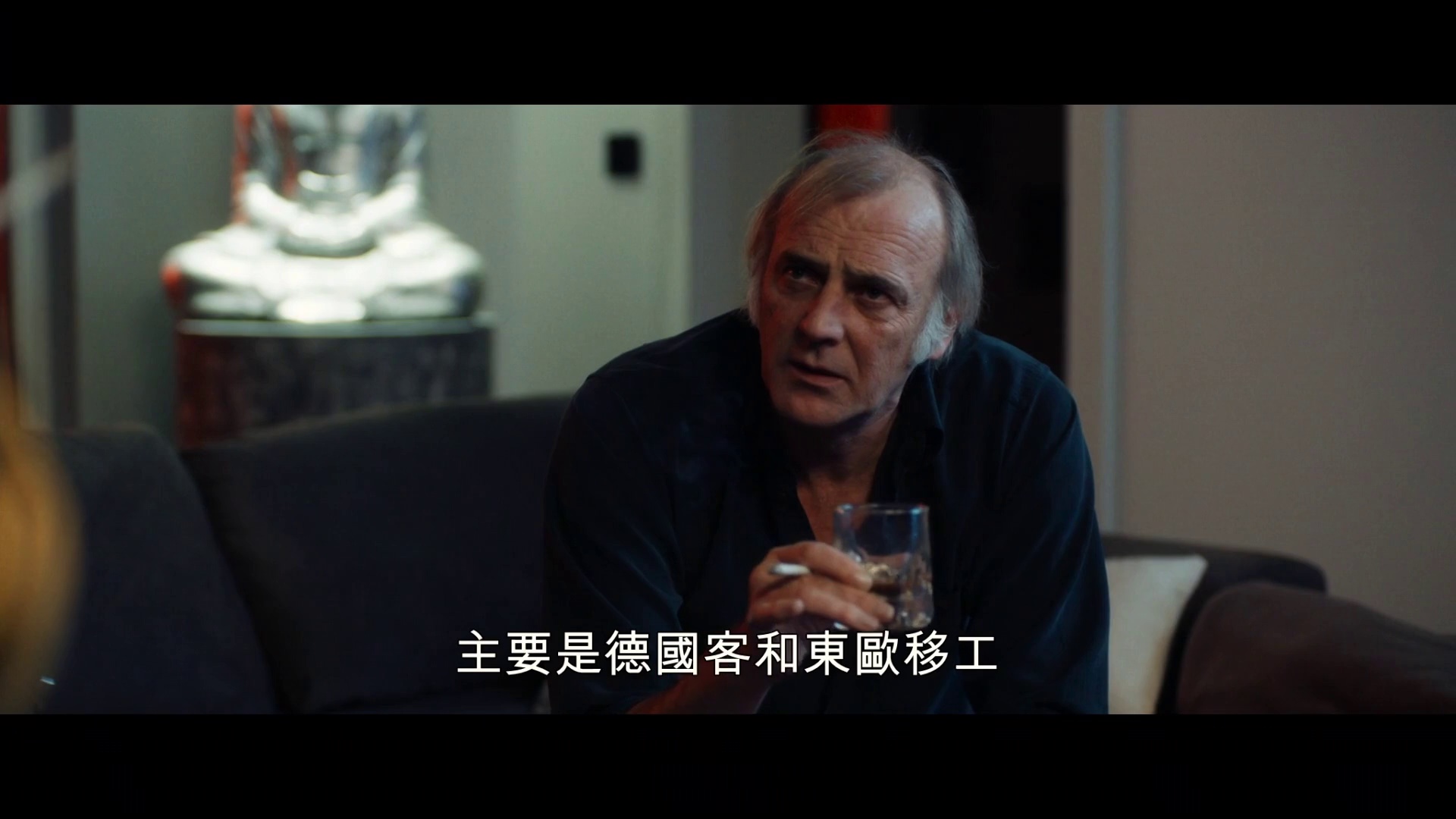 世故的女人 [中文字幕].Her.Way.2021.1080p.HamiVideo.WEB-DL.AAC2.0.H.264-DreamHD 4.01GB-4.png