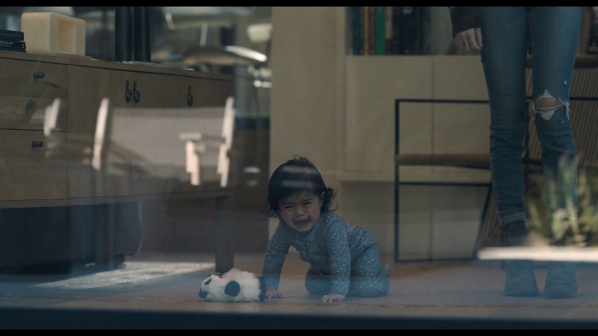 推动摇篮的手 [简繁英字幕].The.Hand.That.Rocks.the.Cradle.2025.2160p.DSNP.WEB-DL.DDP.5.1.Atmos.HDR10.H.265-DreamHD 11.03GB-3.png