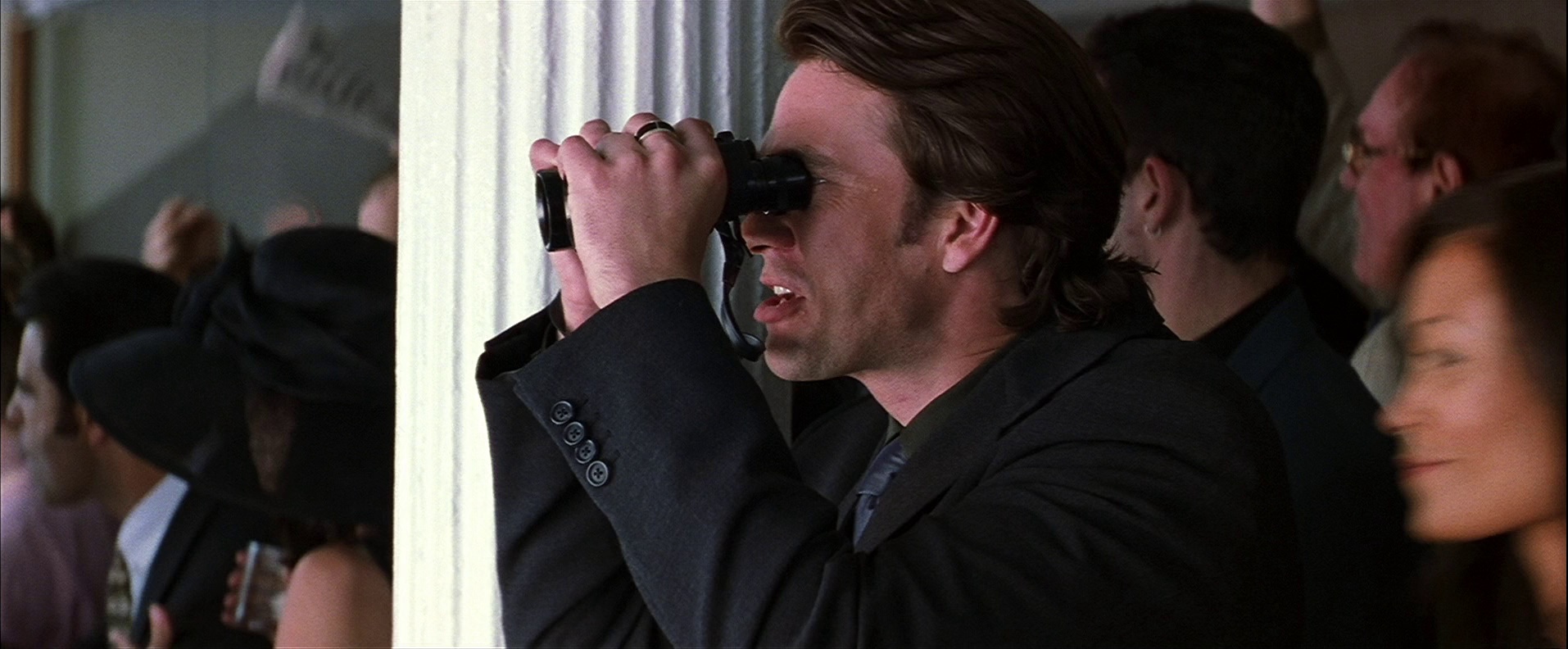 碟中谍2 [国英多音轨/简繁英字幕].Mission.Impossible.II.2000.1080p.BluRay.x265.10bit.TrueHD5.1-CTRLHD 13.23GB-4.png