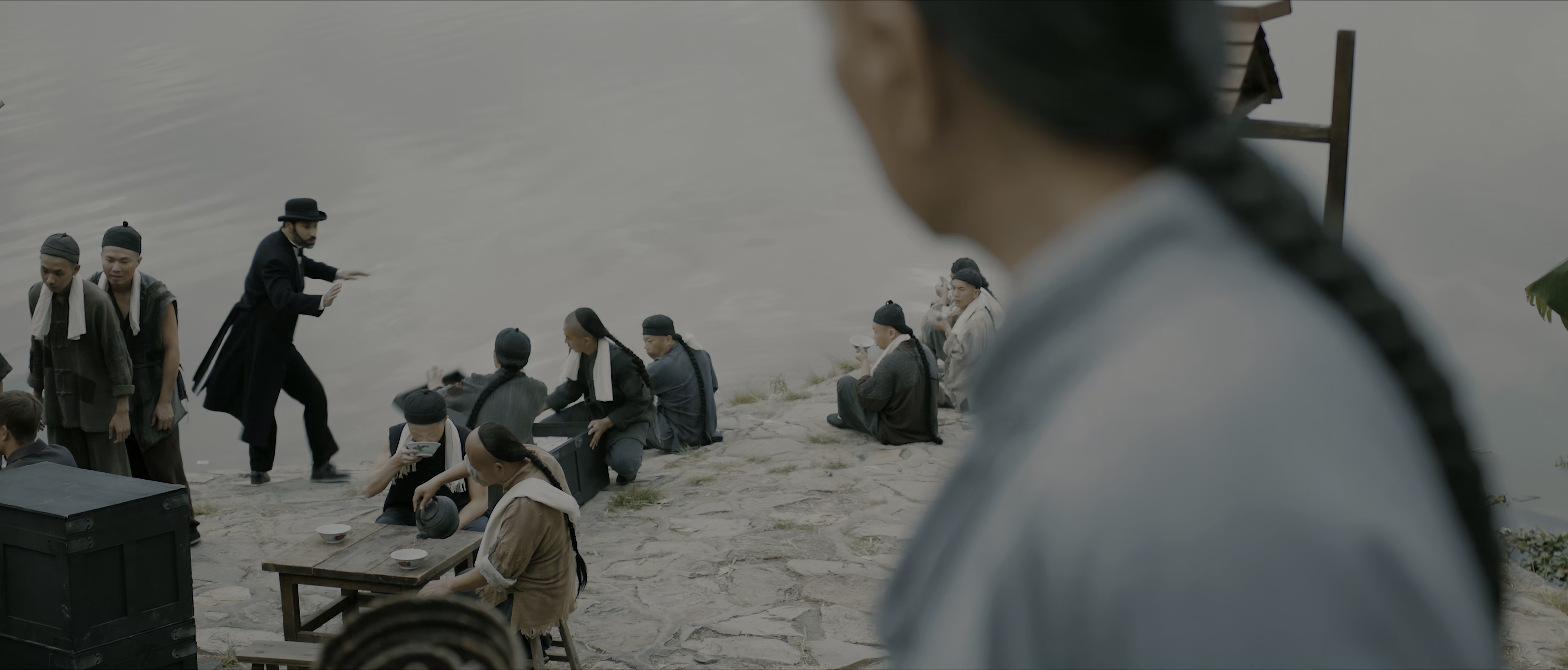 夏雨来 [60帧率版本][国语配音/中文字幕].Hey.Houlai.2025.2160p.WEB-DL.H265.HDR.60fps.AAC-PandaQT 3.94GB-3.png