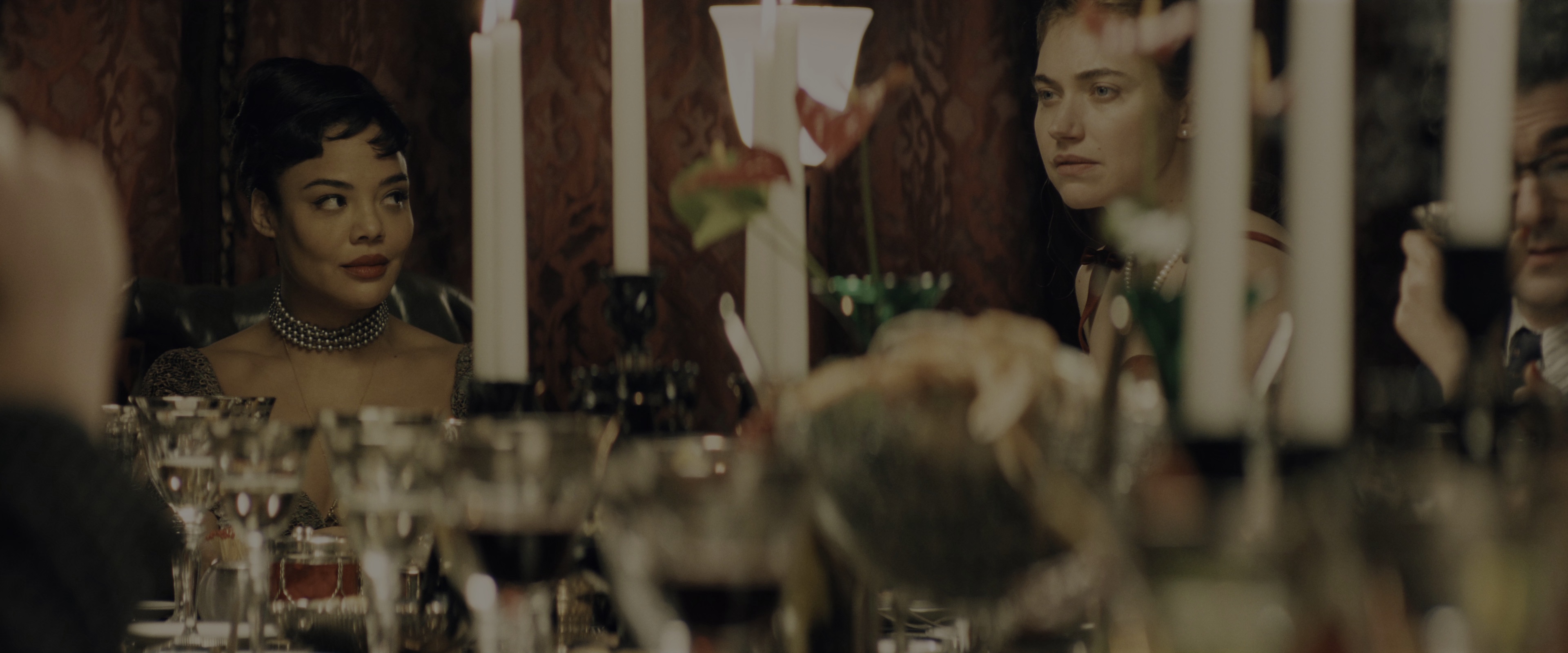 海达 [简繁英字幕].Hedda.2025.2160p.AMZN.WEB-DL.DDP.5.1.Atmos.H.265-DreamHD 11.52GB-2.png