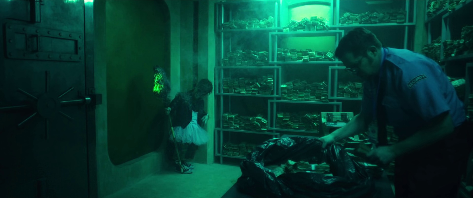 毒魔复仇 [简繁英字幕].The.Toxic.Avenger.2023.BluRay.1080p.DTS-HD.MA5.1.x264-DreamHD 10.35GB-3.png