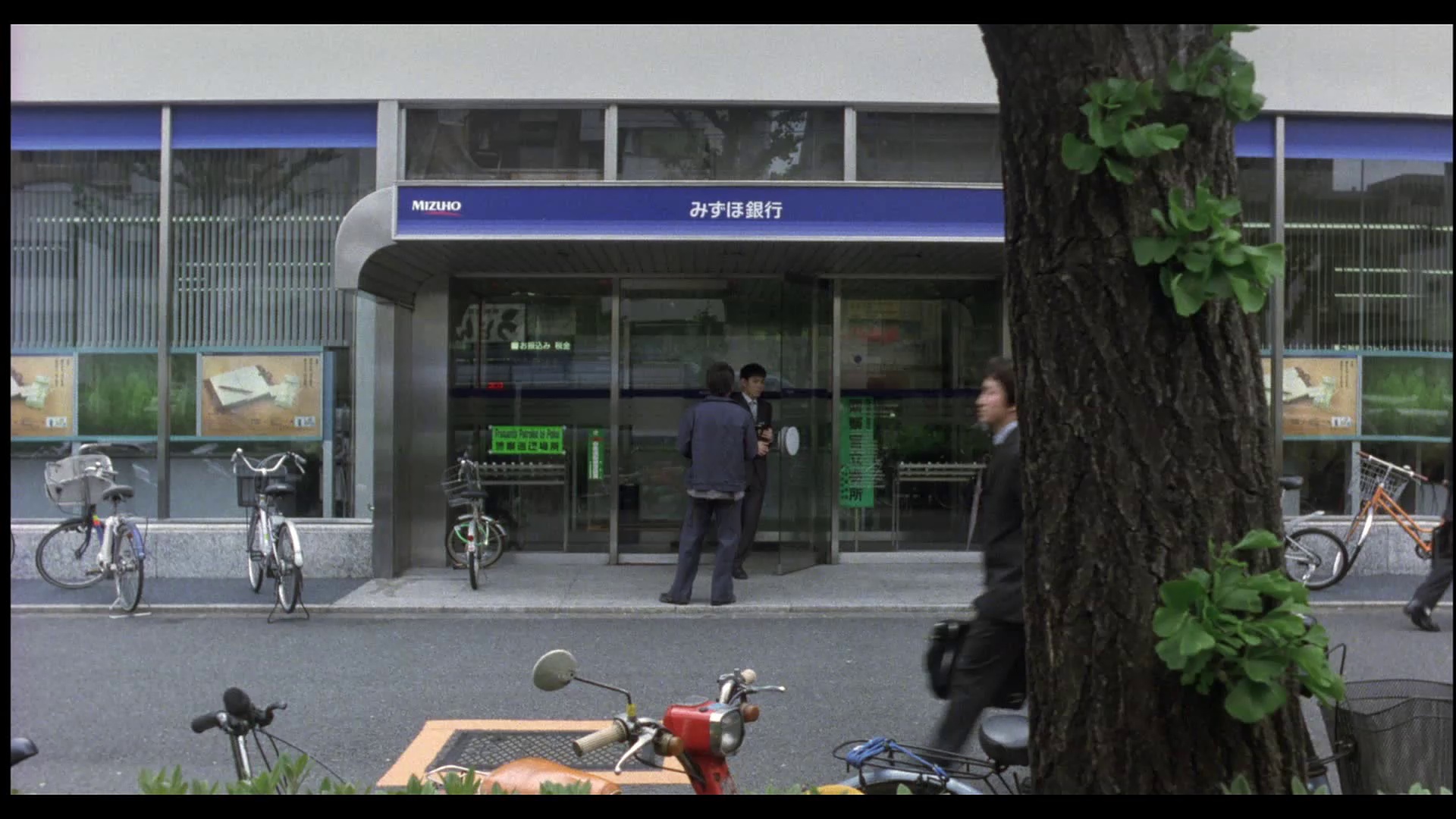 幸福之钟 [中文字幕].The.Blessing.Bell.2002.1080p.CATCHPLAY/.WEB-DL.AAC2.0.H.264-DreamHD 2.54GB-4.png
