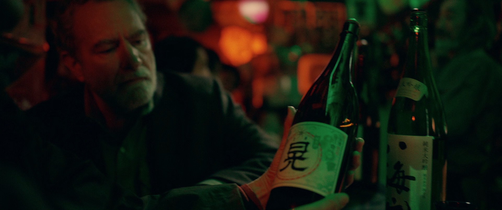 碰触 [简繁英字幕].Touch.2024.1080p.BluRay.x265.10bit.DTS-CTRLHD 9.58GB-5.png