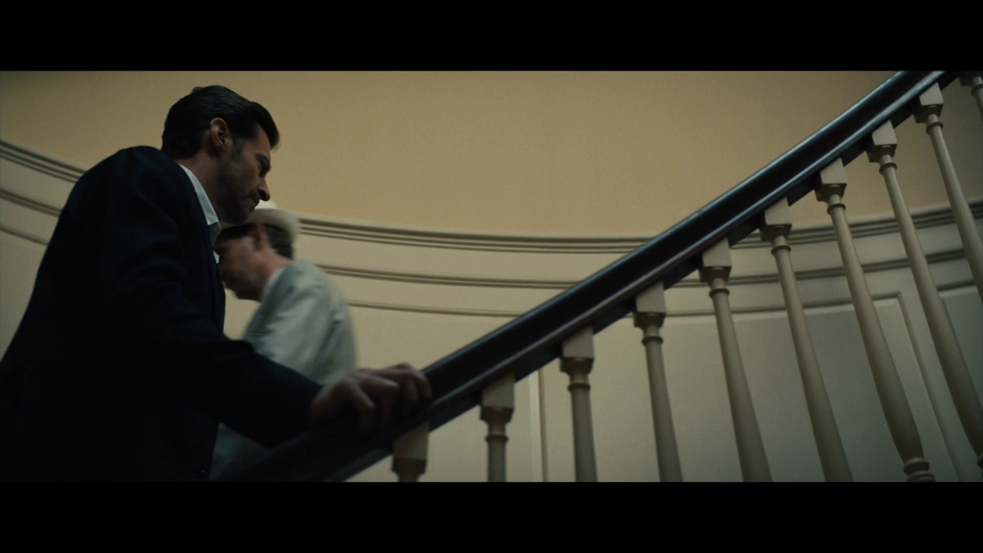 追忆迷局 [中文字幕].Reminiscence.2021.1080p.HamiVideo.WEB-DL.DD5.1.H.264-DreamHD 6.60GB-5.png