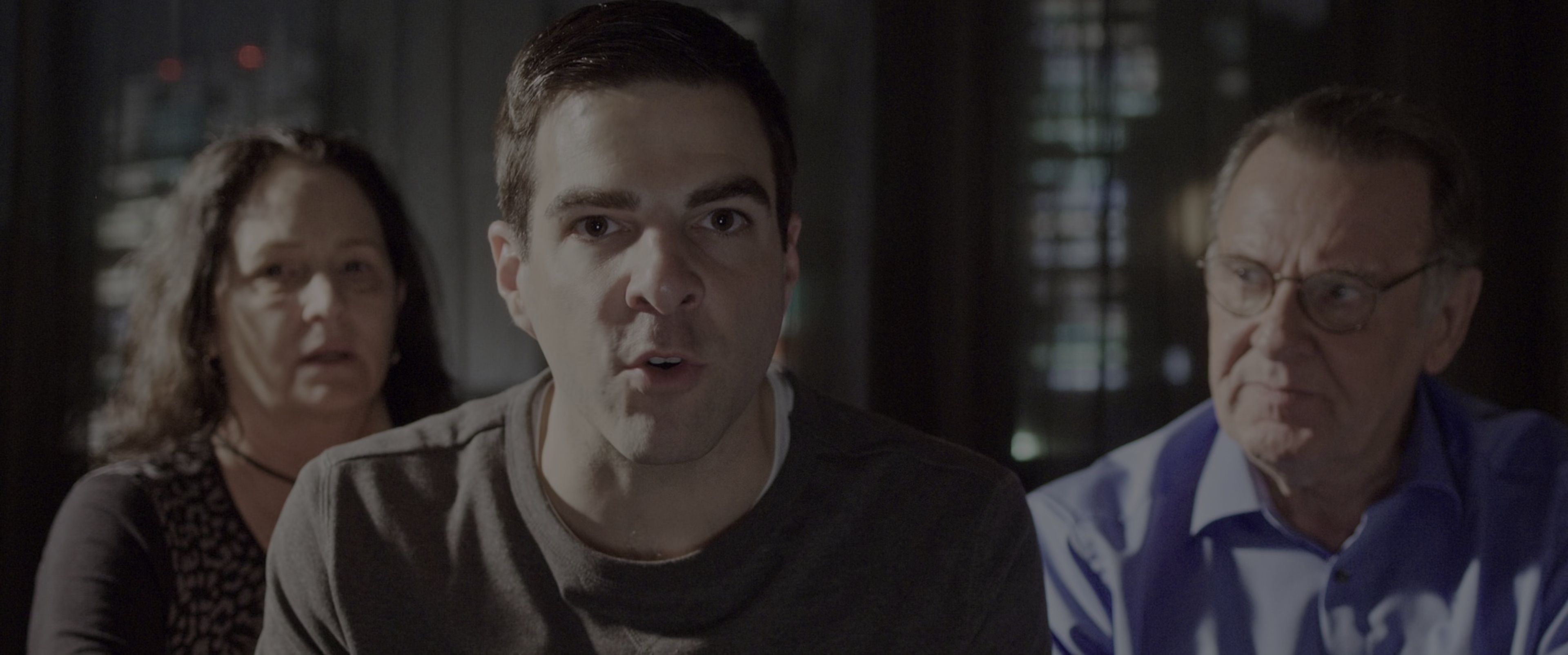 斯诺登 [HDR/杜比视界双版本][简繁英字幕].Snowden.2016.BluRay.2160p.DTS-HDMA5.1.DoVi.HDR.x265.10bit-DreamHD 24.22GB-5.png