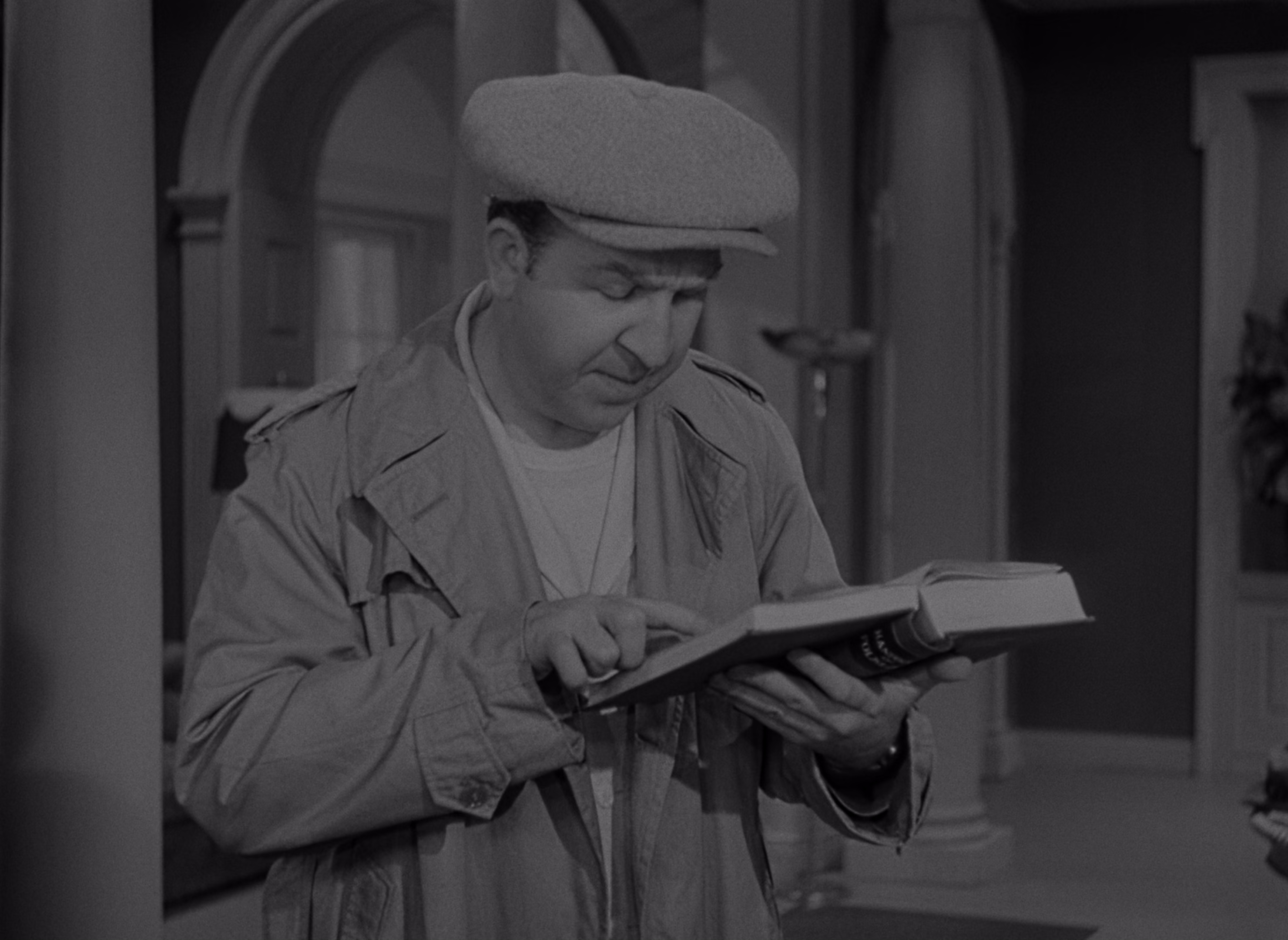 我的朋友叫哈维 [HDR/杜比视界双版本][简繁英字幕].Harvey.1950.2160p.UHD.BluRay.DV.x265.10bit.DTS-HD.MA2.0-ParkHD 18.53GB-4.png