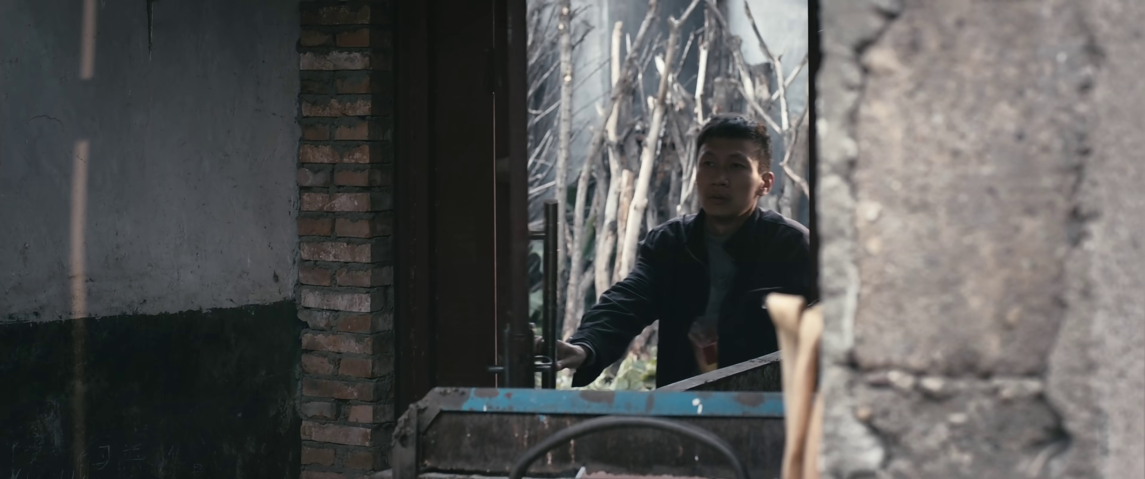 心迷宫 [国语配音/中文字幕].The.Coffin.in.the.Mountain.2014.2160p.WEB-DL.H265.AAC-QuickIO 2.62GB-4.png