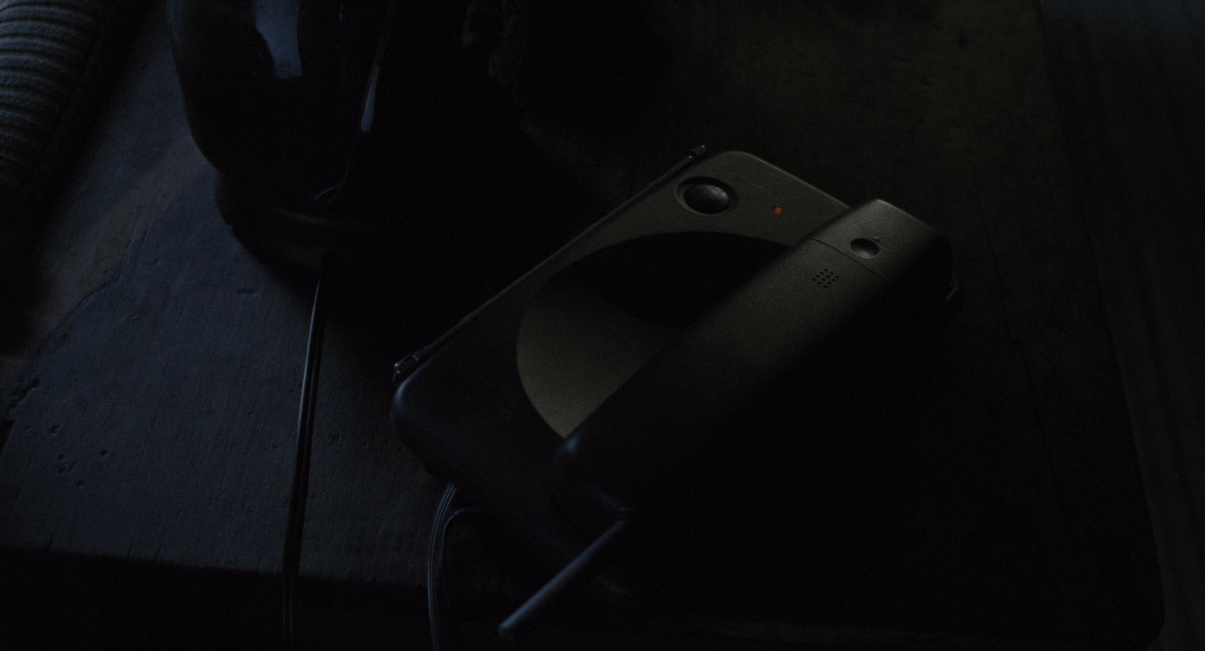 暴力史 [HDR/杜比视界双版本][简繁英字幕].2005.2160p.UHD.BluRay.DV.x265.10bit.DTS-HD.MA.5.1-ParkHD 15.06GB-5.png