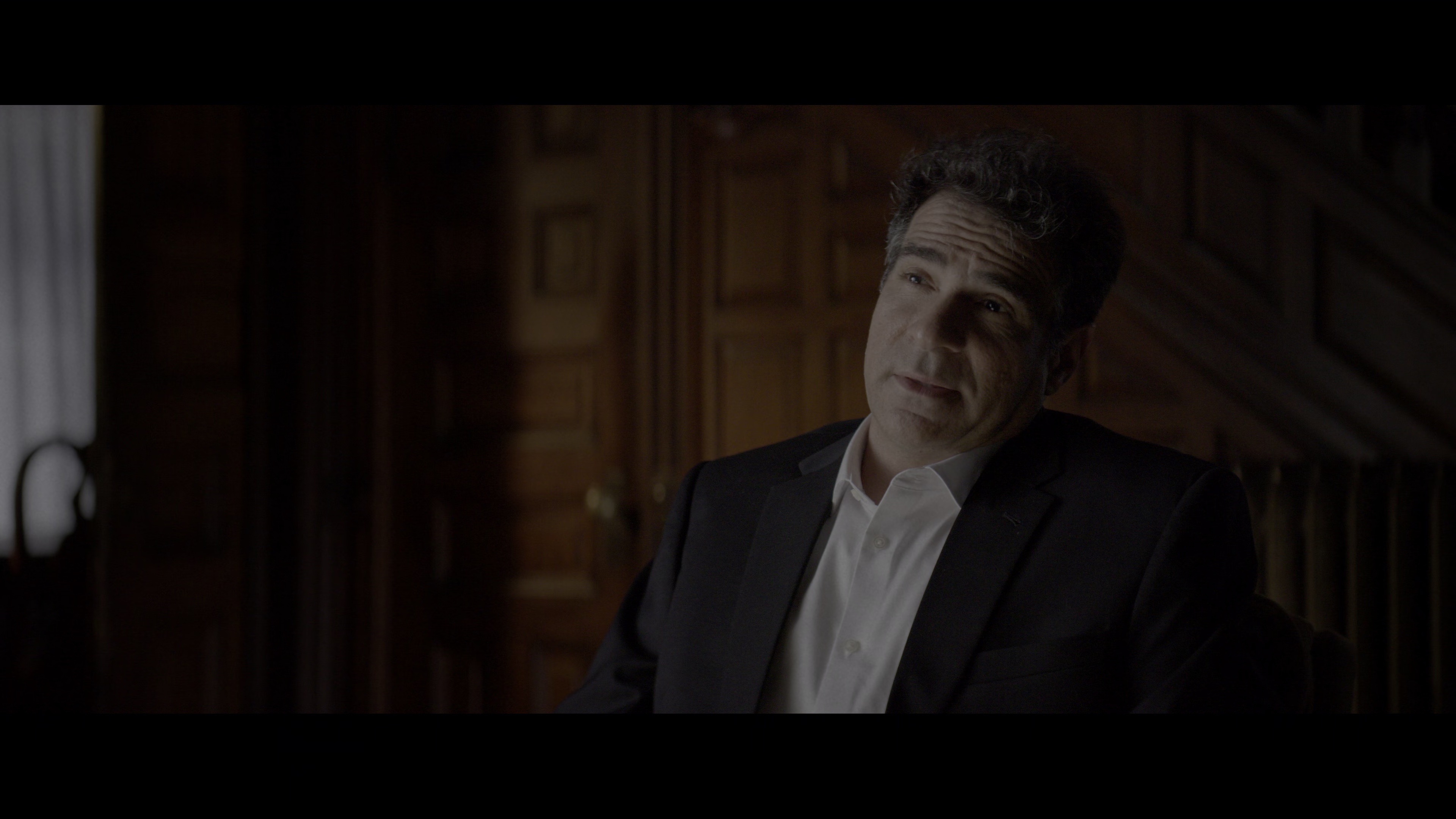 卡曼家族死亡谜案 [简繁英字幕].The.Carman.Family.Deaths.2025.2160p.NF.WEB-DL.DDP.5.1.Atmos.HDR10.H.265-DreamHD 6.85GB-3.png