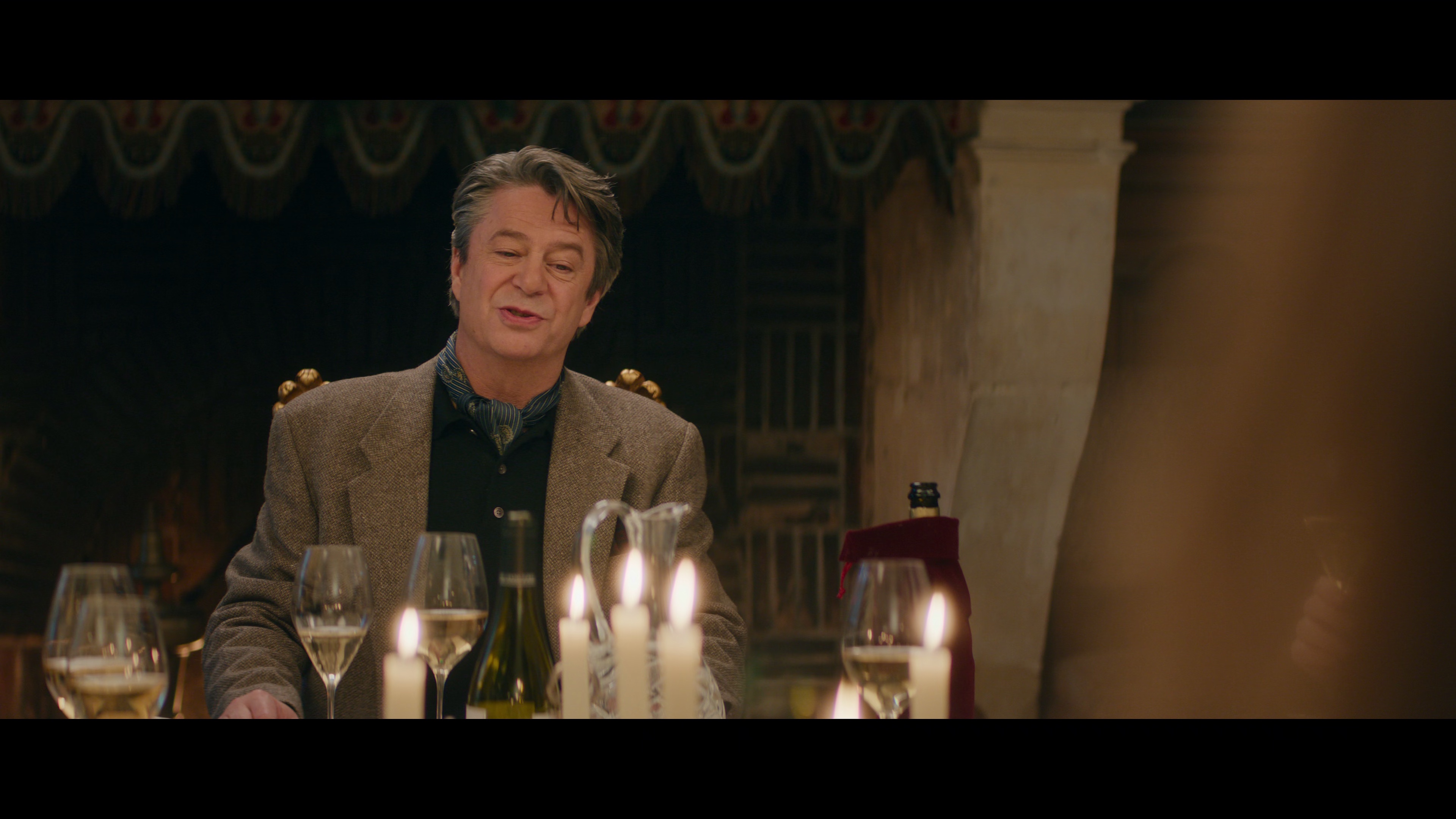 香槟情缘 [简繁英字幕].Champagne.Problems.2025.2160p.NF.WEB-DL.DDP5.1.Atmos.H.265-PandaQT 13.48GB-4.png