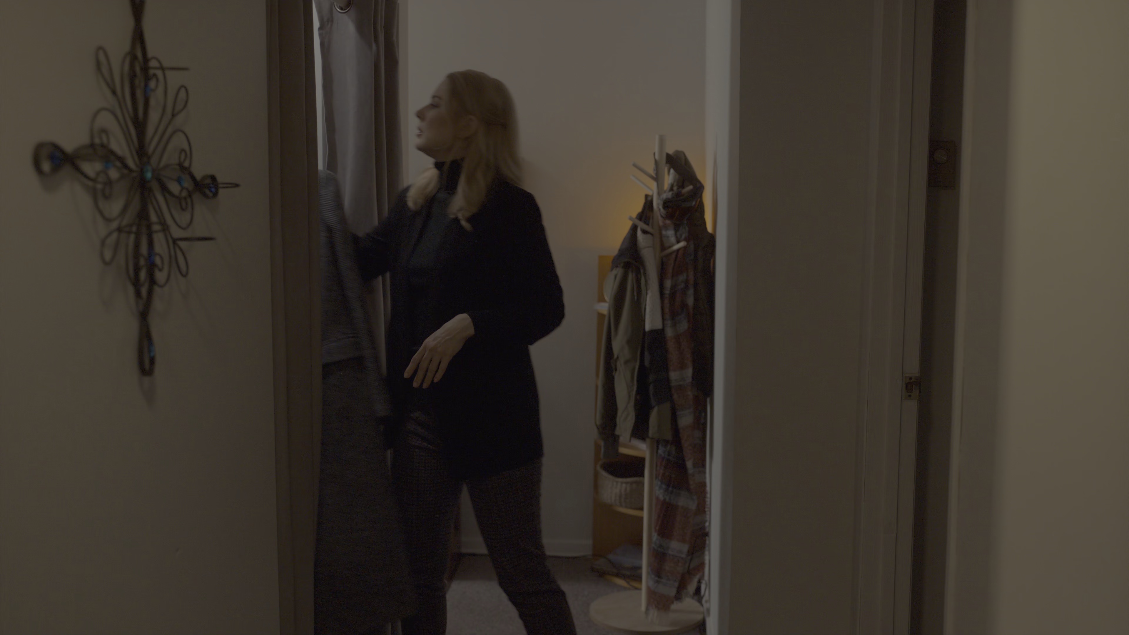 我的秘密圣诞老人 [简繁英字幕].My.Secret.Santa.2025.2160p.NF.WEB-DL.HDR.H.265.DDP5.1.Atmos-QuickIO 12.76GB-2.png