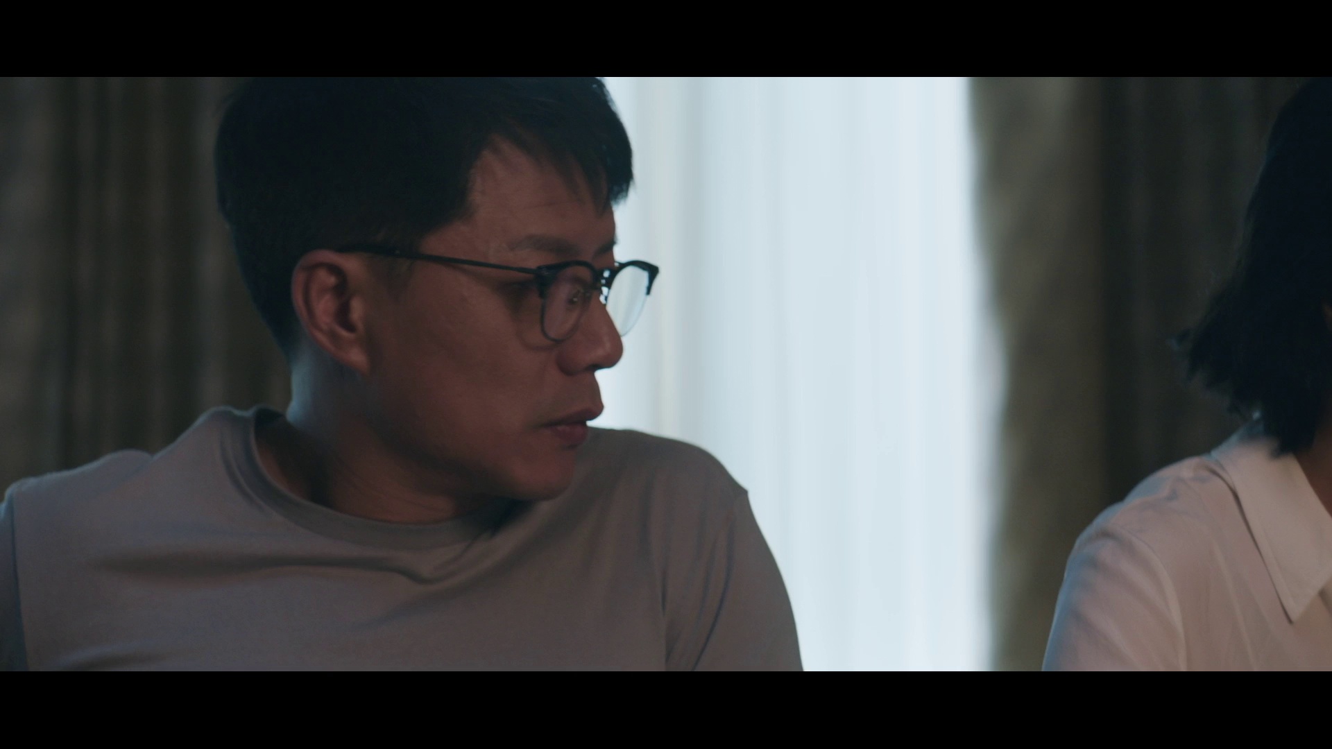 猎狐·行动 [国语配音/中文字幕].Fox.Hunt.2025.1080p.NF.WEB-DL.DDP5.1.H264-PandaQT 4.15GB-5.png