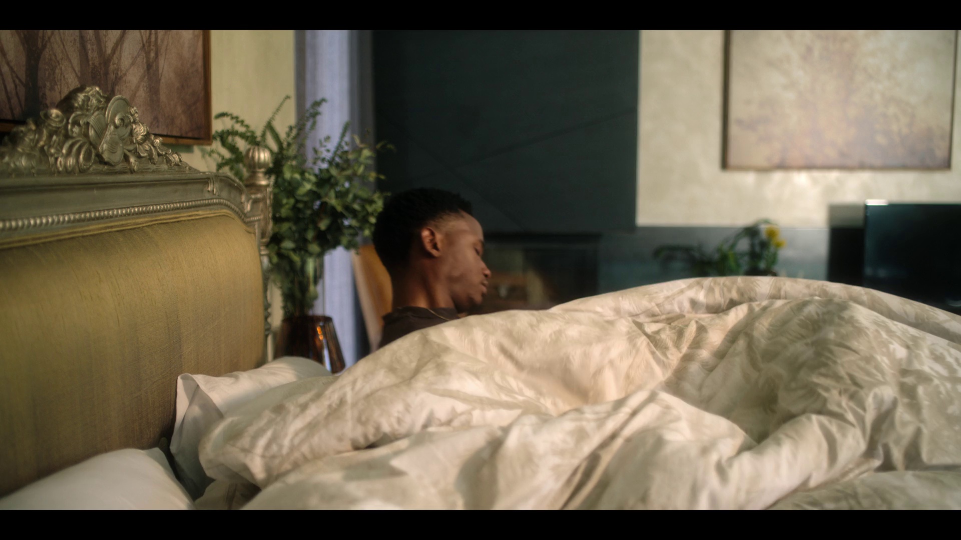 醇爱恋曲 [简繁英字幕].Love.and.Wine.2025.1080p.NF.WEB-DL.DDP.5.1.H.264-DreamHD 4.31GB-5.png