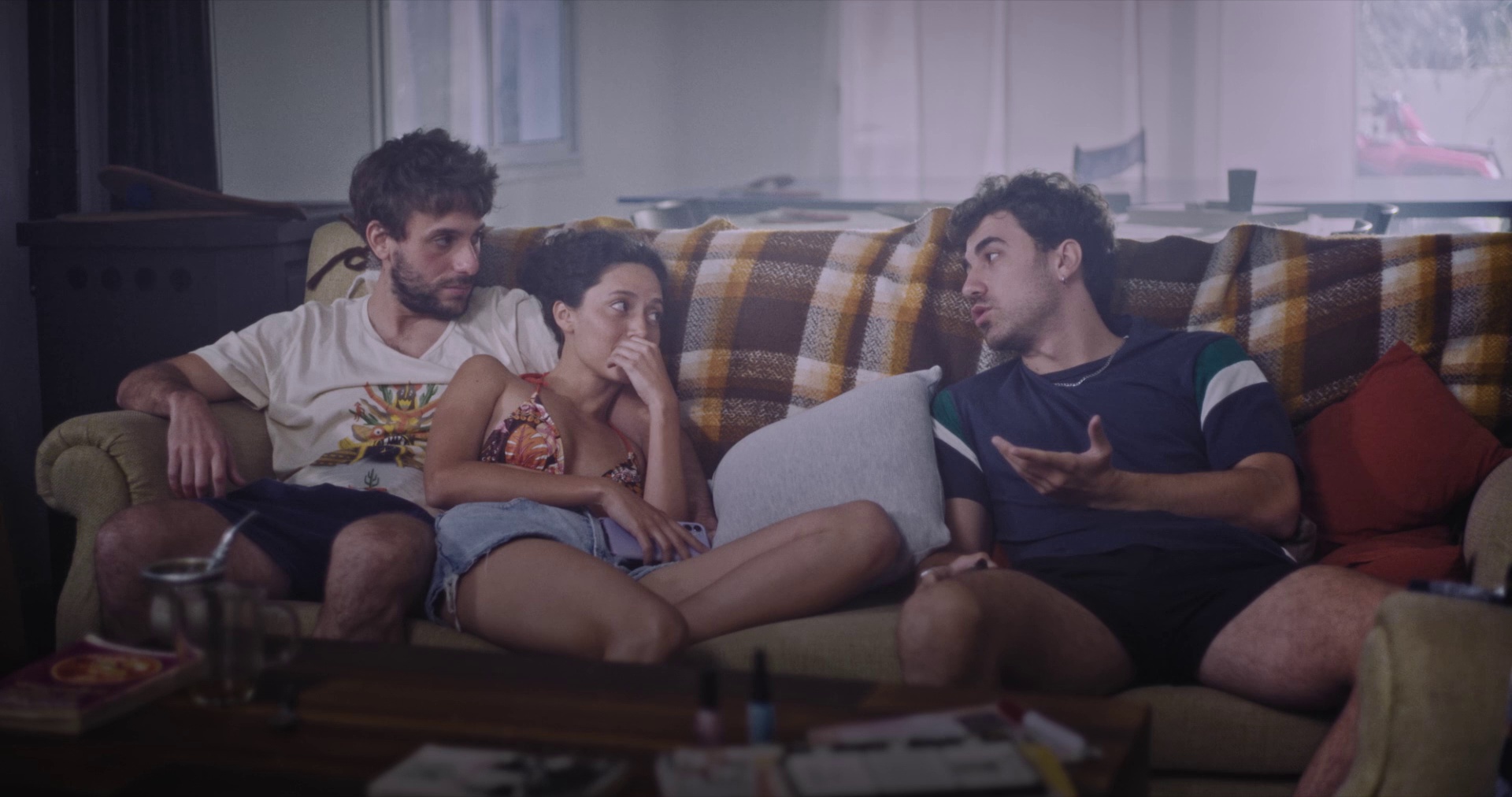 宇航员恋人 [简繁英字幕].The.Astronaut.Lovers.2024.1080p.BluRay.x265.10bit.DD.5.1-QuickIO 5.34GB-6.png