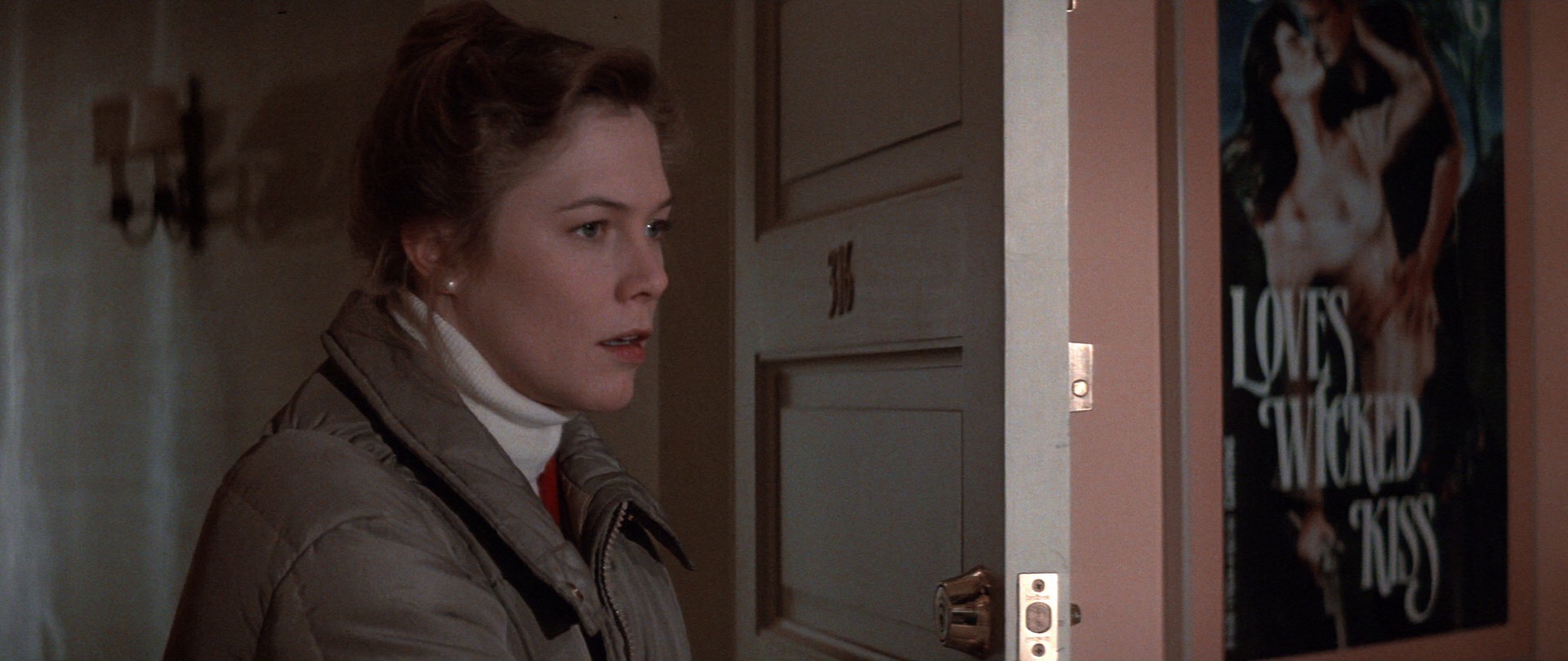 绿宝石 [简繁英字幕].Romancing.the.Stone.1984.1080p.BluRay.x265.10bit.DTS-QuickIO 7.87GB-2.png