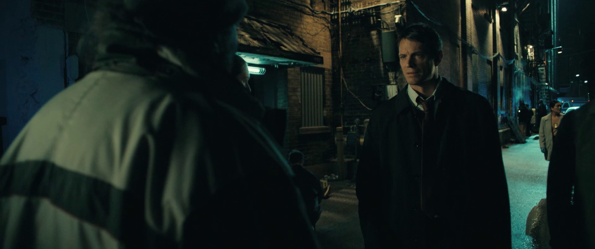 寂静时刻 [简繁英字幕].The.Silent.Hour.2024.Bluray.1080p.DTS-HDMA5.1.x264-DreamHD 14.07GB-2.png