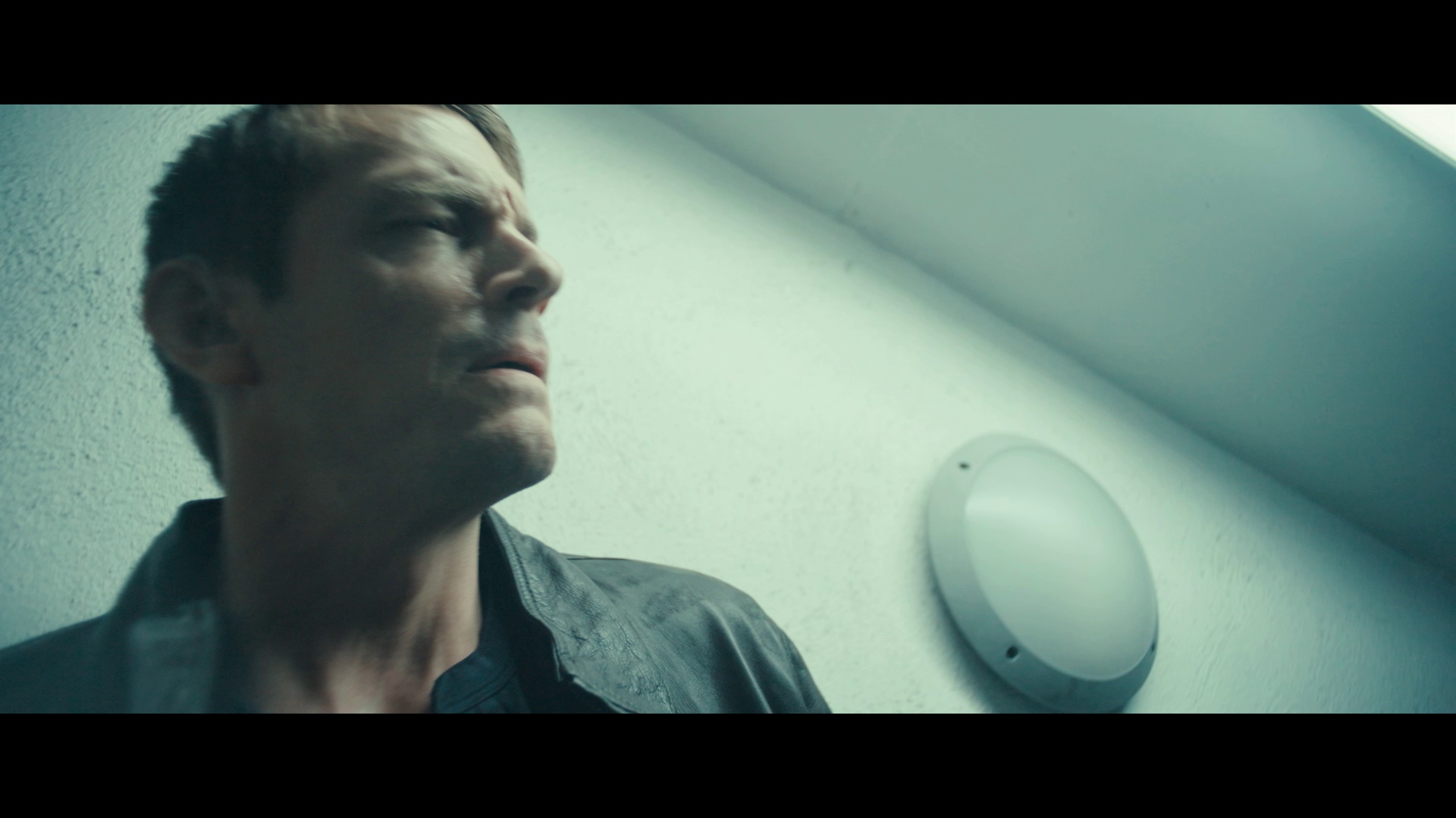 寂静时刻 [简繁英字幕].The.Silent.Hour.2024.REMUX.Bluray.1080p.AVC.DTS-HDMA5.1-DreamHD 20.88GB-4.png