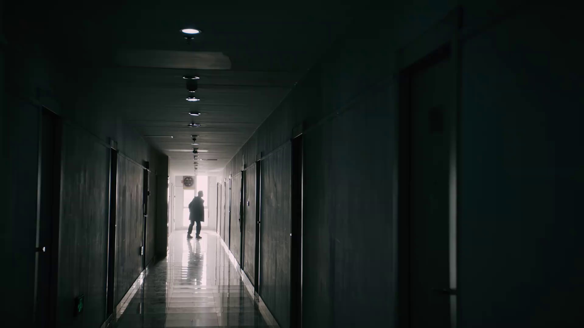 向光花盛开 [国语配音/中文字幕].A.Journey.of.Blossoms.2025.2160p.WEB-DL.H265.AAC-PandaQT 1.18GB-6.png