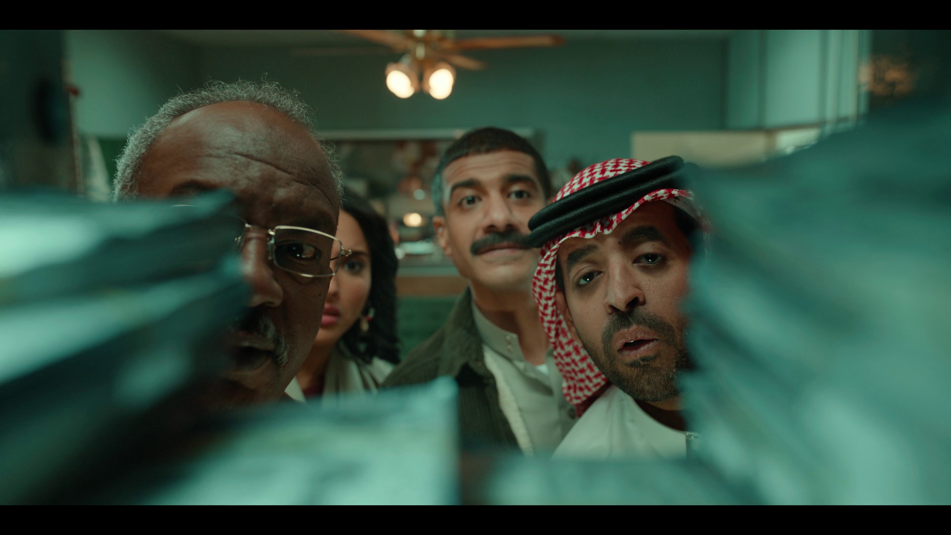 乌龙绑架党 [简繁英字幕].The.Fakenapping.2025.1080p.NF.WEB-DL.DDP.5.1.H.264-DreamHD 3.37GB-4.png