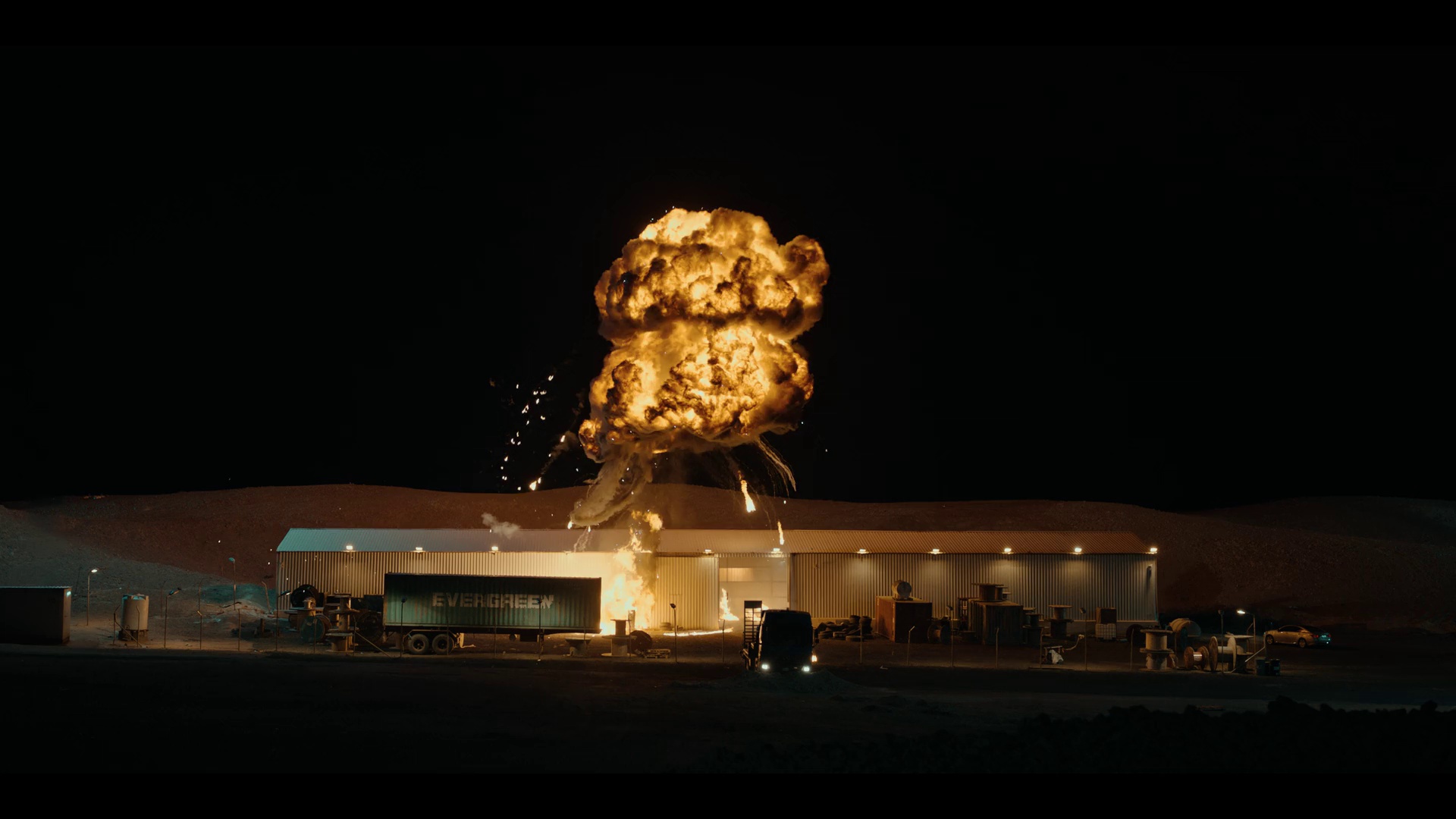 乌龙绑架党 [简繁英字幕].The.Fakenapping.2025.1080p.NF.WEB-DL.DDP.5.1.H.264-DreamHD 3.37GB-7.png