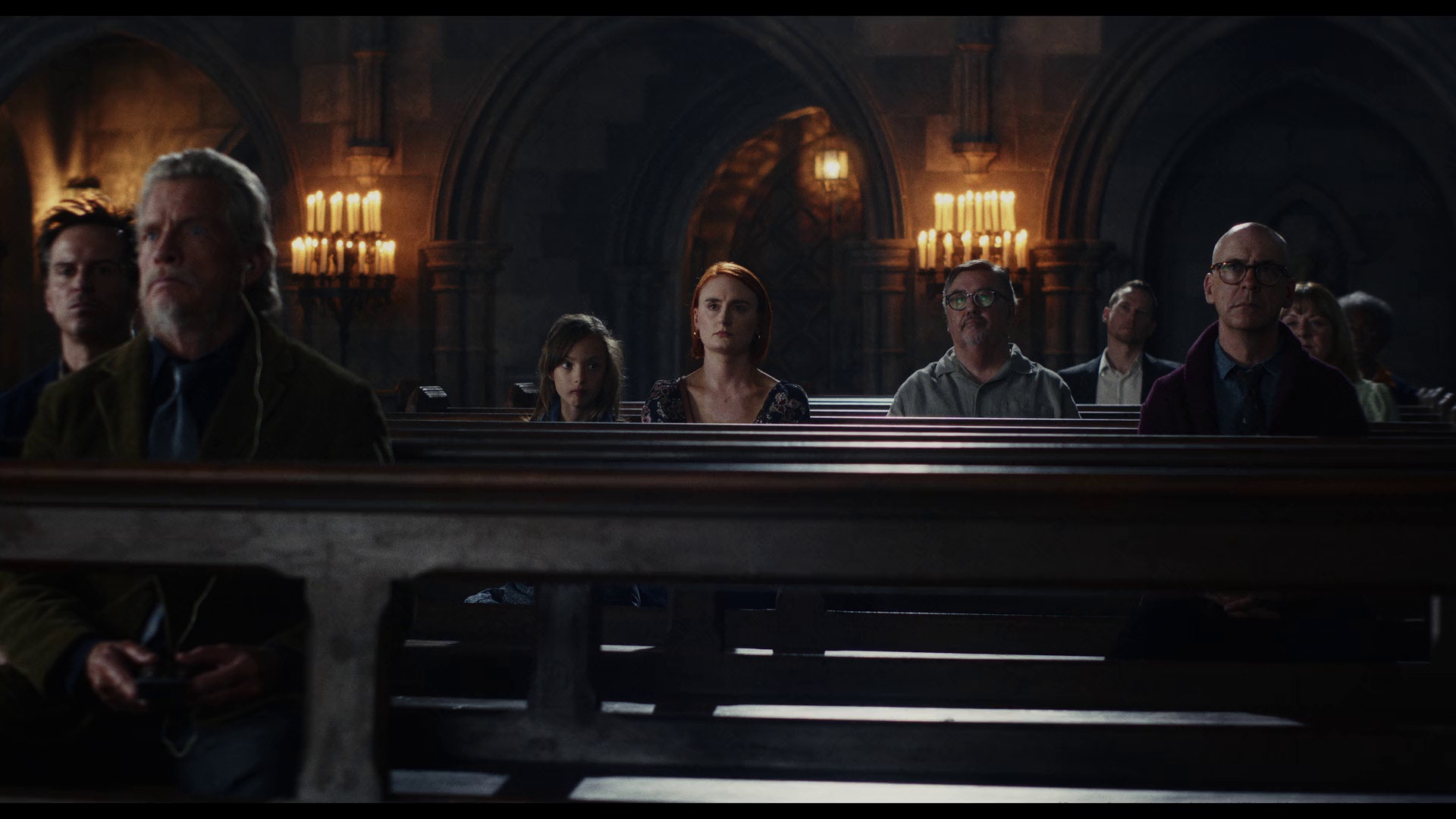 利刃出鞘3 [简繁英字幕].Wake.Up.Dead.Man.A.Knives.Out.Mystery.2025.1080p.NF.WEB-DL.DDP5.1.Atmos.H264-PandaQT 8.53GB-2.png