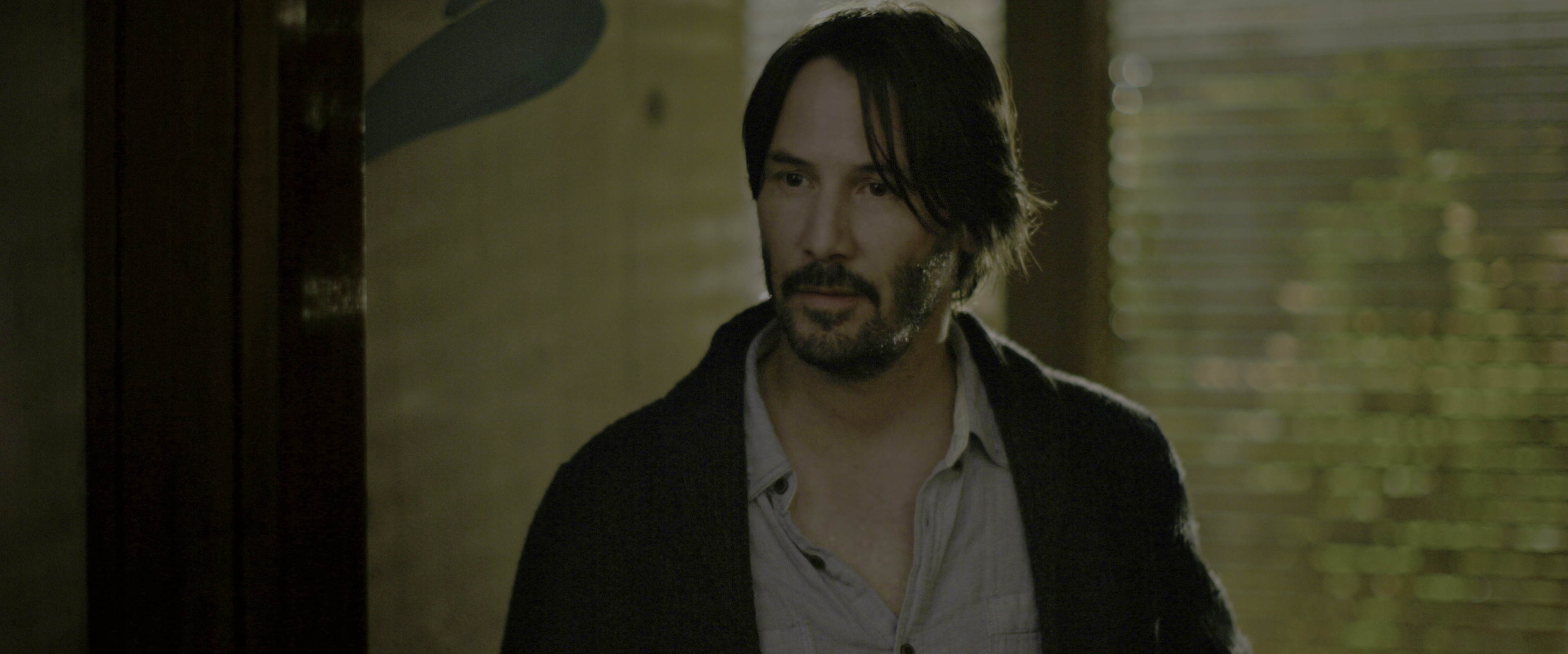 敲敲门 [HDR/杜比视界双版本][简繁英字幕].Knock.Knock.2015.2160p.UHD.BluRay.DV.x265.10bit.TrueHD.7.1-ParkHD 20.62GB-2.png