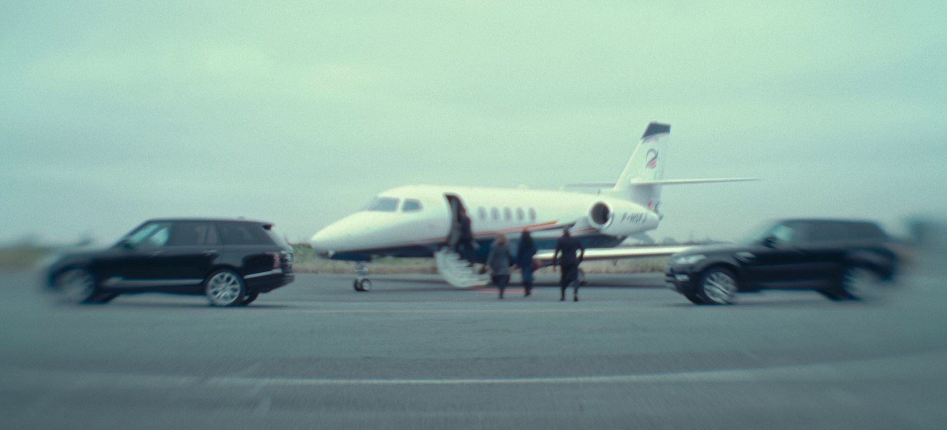 哈瓦 [中英字幕].Hawa.2022.1080p.AMZN.WEB-DL.x264.DDP5.1-QuickIO 5.09GB-7.png