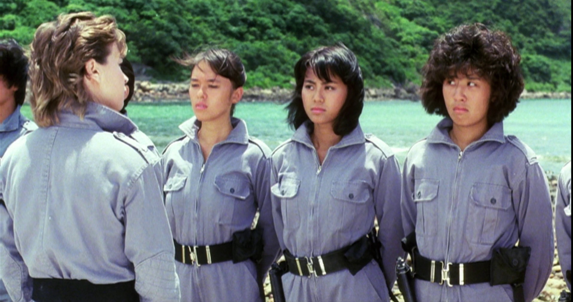 霸王花 [国粤多音轨/简繁英字幕].The.Inspector.Wear.Skirts.1988.1080p.BluRay.x264.DTS.2Audio-QuickIO 10.78GB-6.png