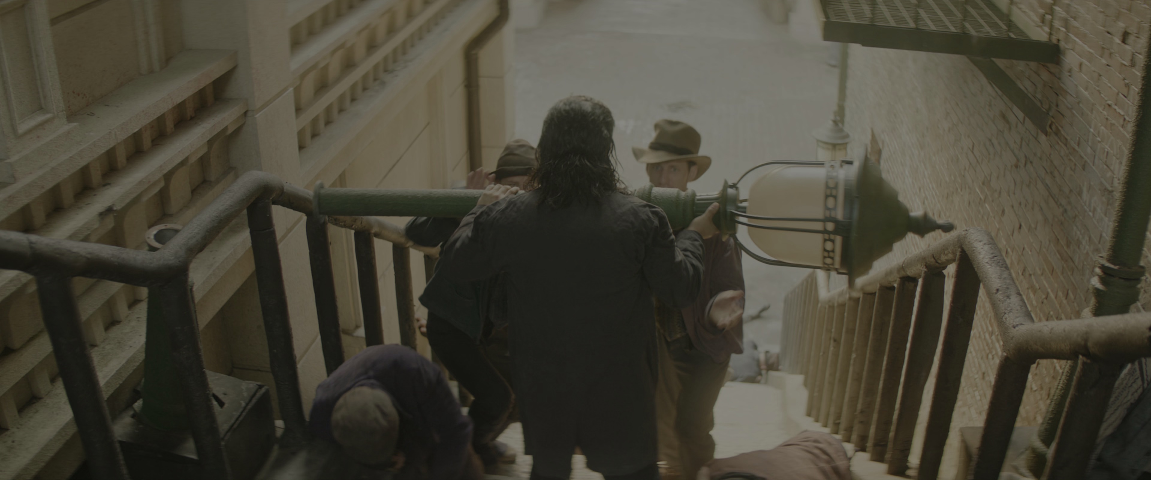 唐探1900 [HDR/杜比视界双版本][国语音轨/简繁英字幕].1900.2160p.UHD.BluRay.DV.x265.10bit.TrueHD.7.1-ParkHD 23.71GB-4.png