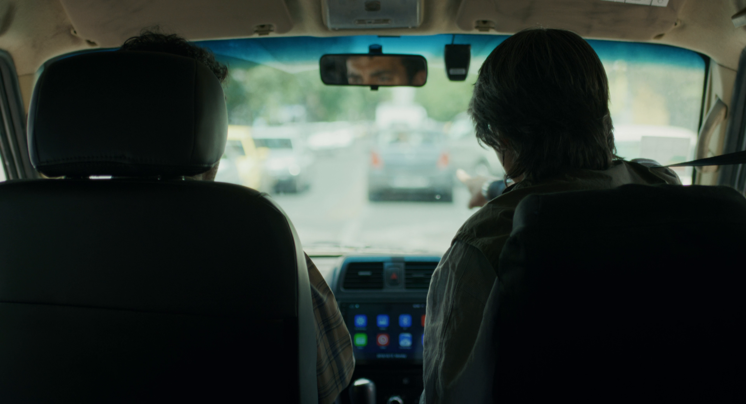 普通事故 [英文字幕].It.Was.Just.An.Accident.2025.2160p.AMZN.WEB-DL.DDP5.1.H.265-WADU 11.17GB-7.png