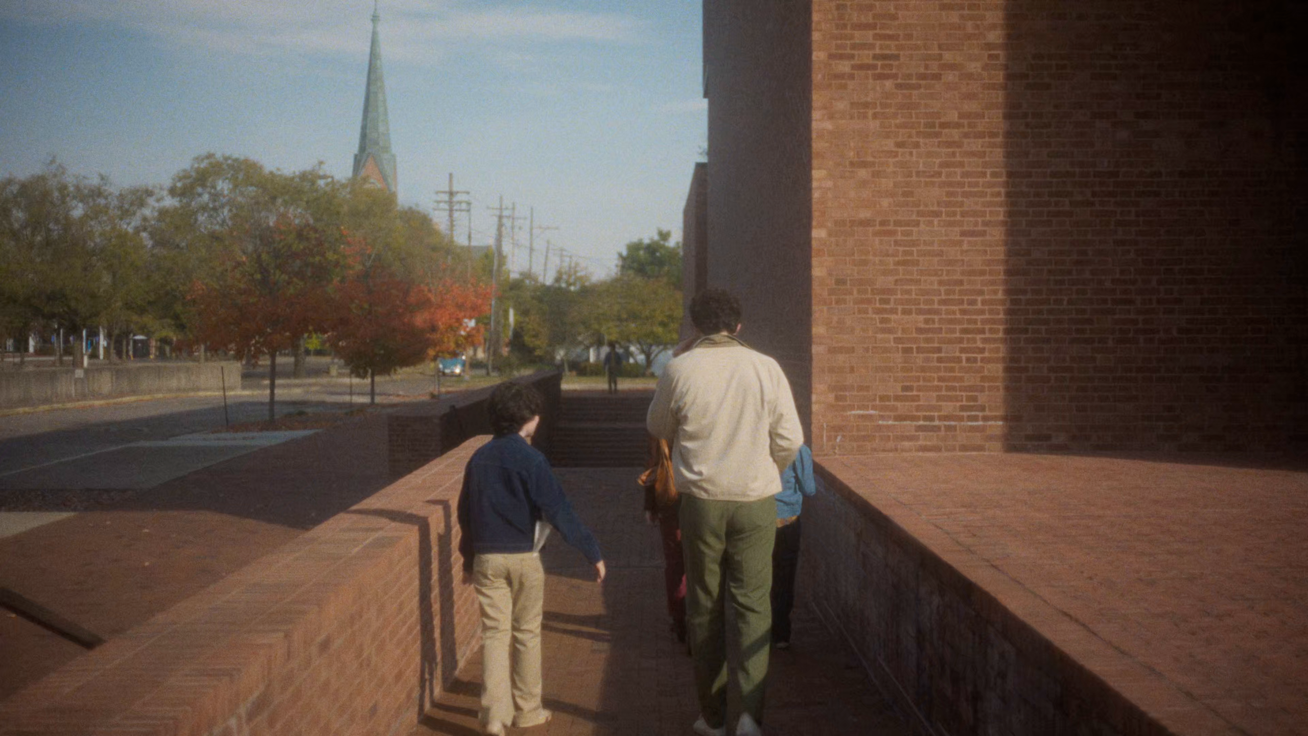 主谋 [英文字幕].The.Mastermind.2025.REPACK.2160p.AMZN.WEB-DL.DD5.1.H.265-Kitsune-2.png