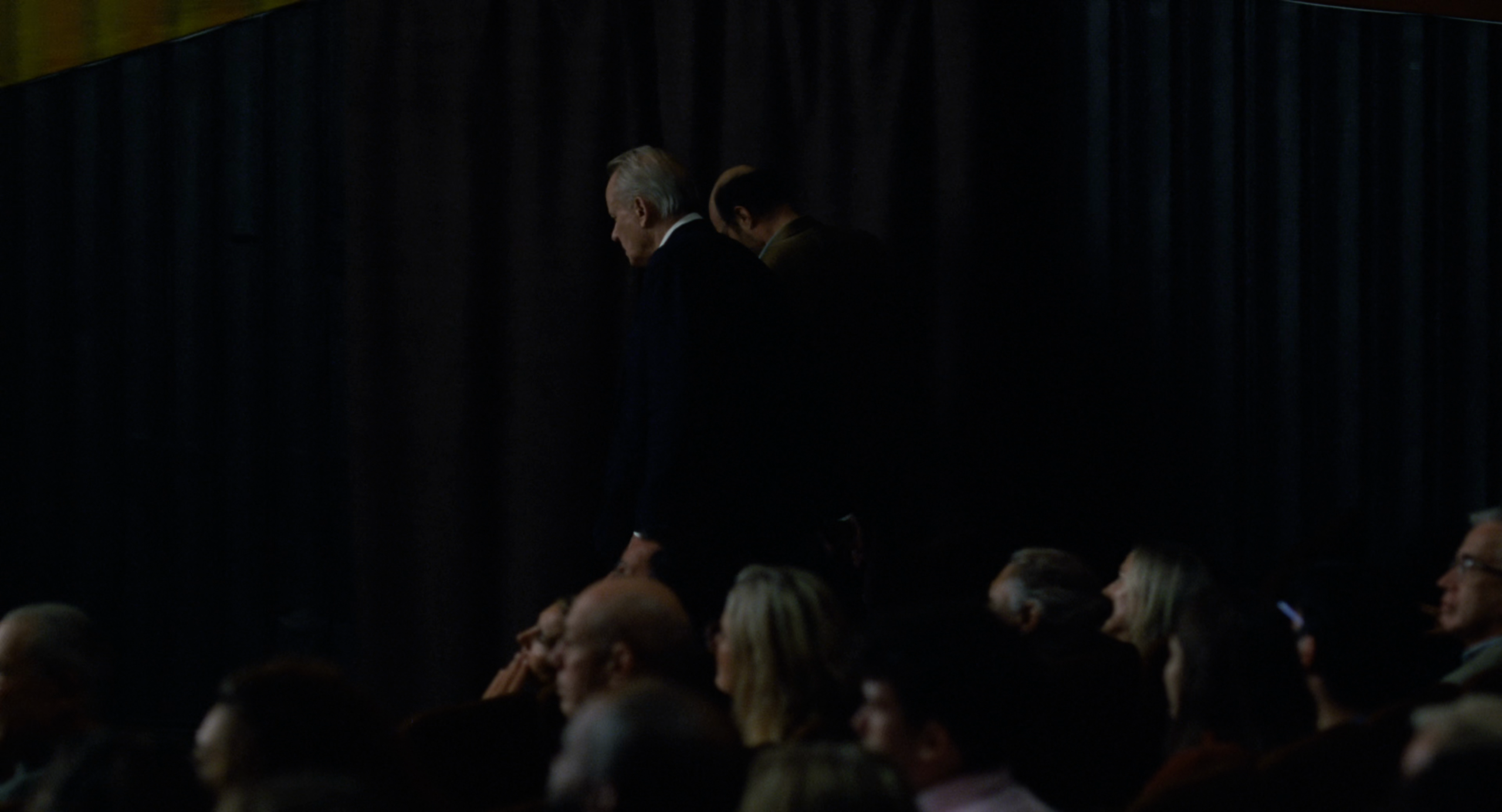 情感价值 [无字片源].Affeksjonsverdi.2025.NORWEGiAN.2160p.iT.WEB-DL.DD5.1.H.265-NORViNE 18.82GB-5.png