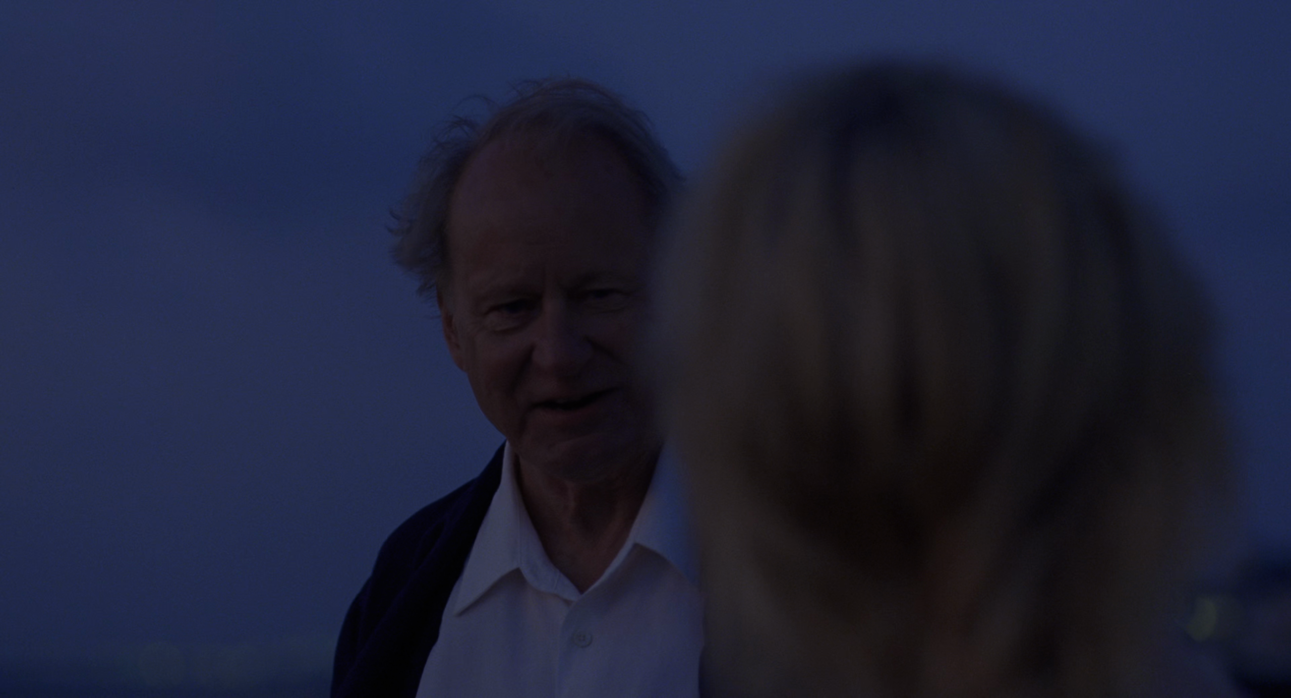 情感价值 [无字片源].Affeksjonsverdi.2025.NORWEGiAN.2160p.iT.WEB-DL.DD5.1.H.265-NORViNE 18.82GB-7.png