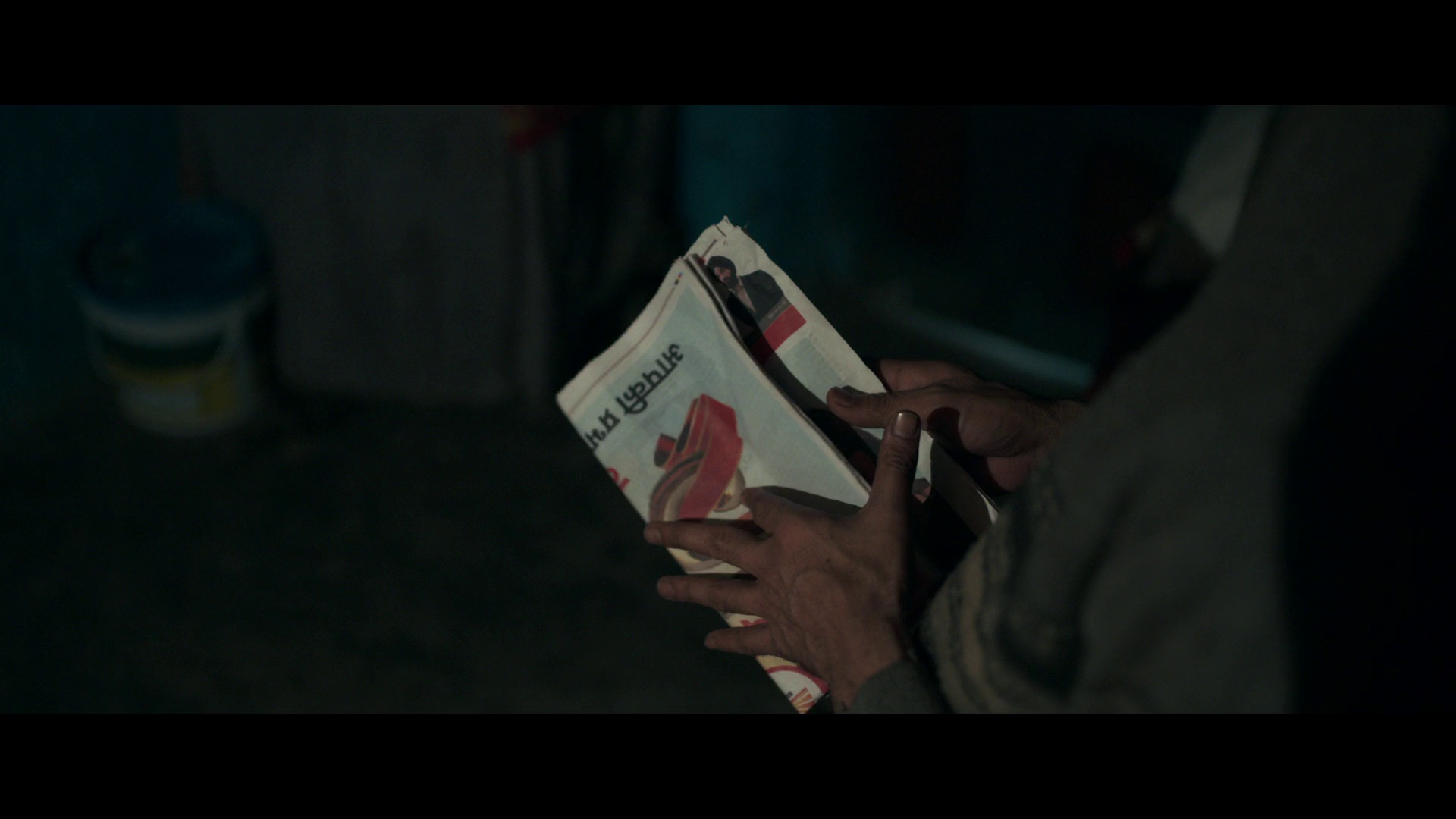 孤夜：豪门血案 [中文字幕].Raat.Akeli.Hai.The.Bansal.Murders.2025.1080p.NF.WEB-DL.DDP5.1.Atmos.H264-PandaQT 5.95GB-7.png