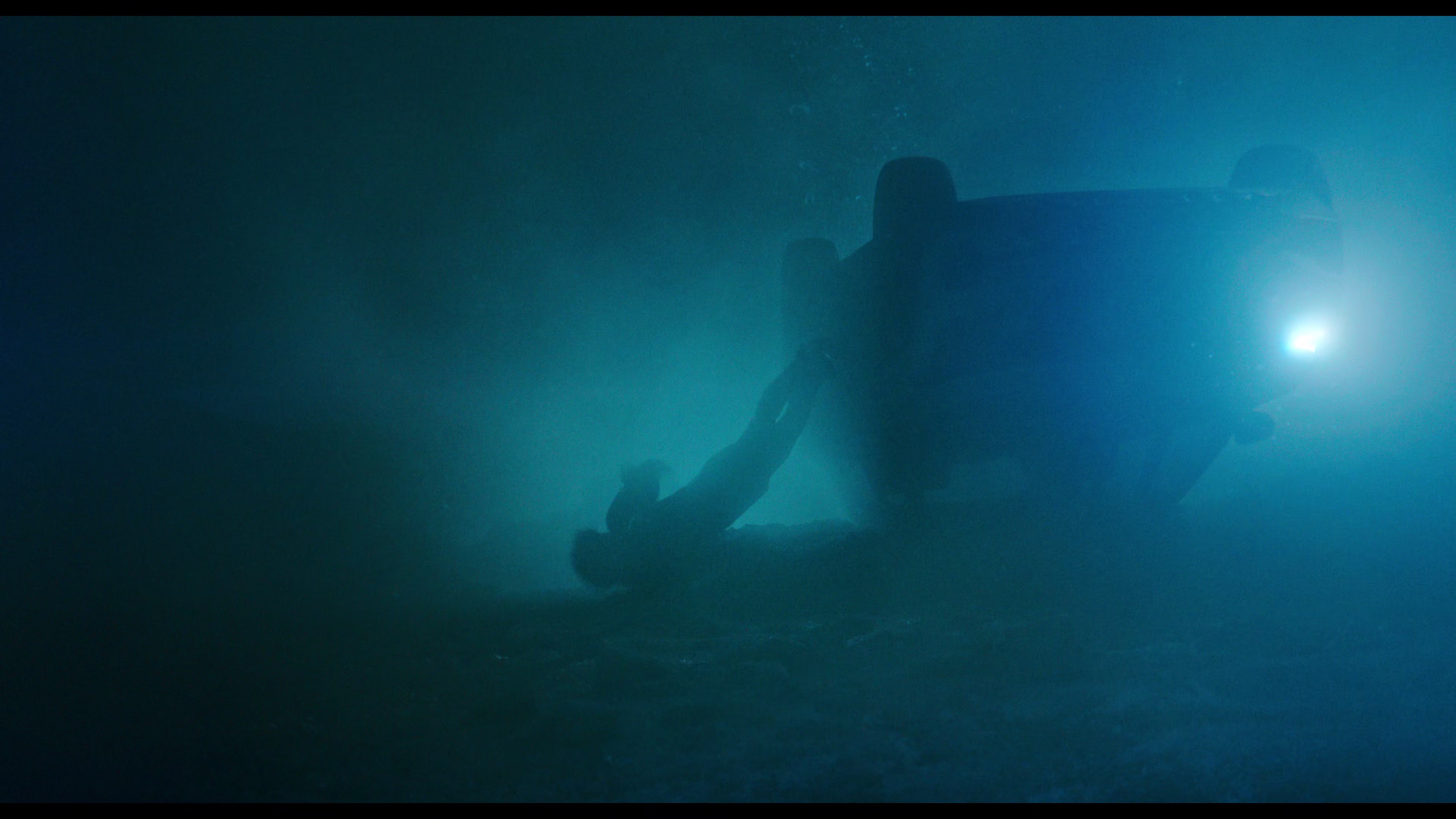 巨洪 [简繁英字幕].The.Great.Flood.2025.2160p.NF.WEB-DL.H.265.DDP5.1.Atmos-QuickIO 13.19GB-3.png